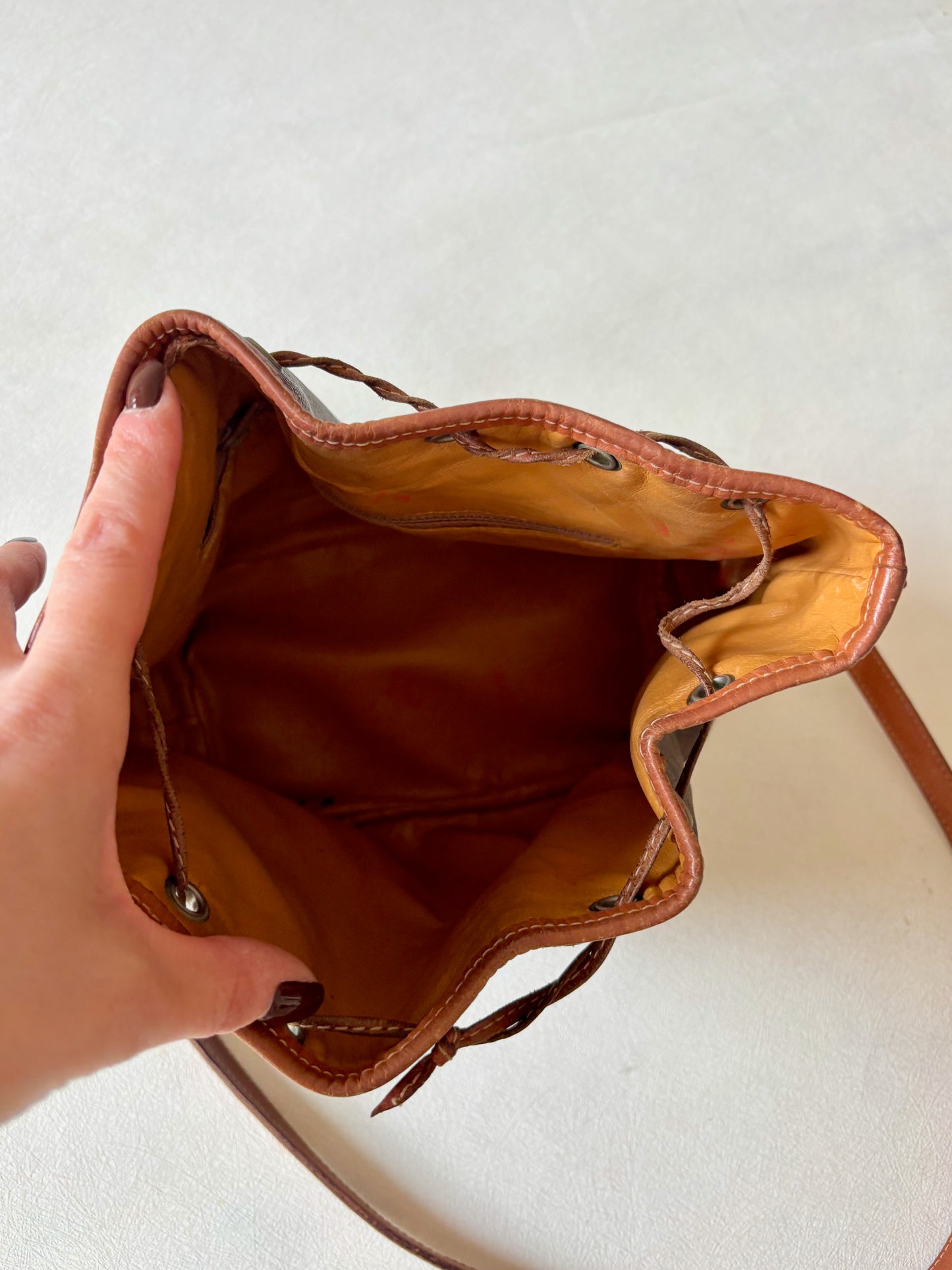 CÉLINE Sac Seau Triomphe