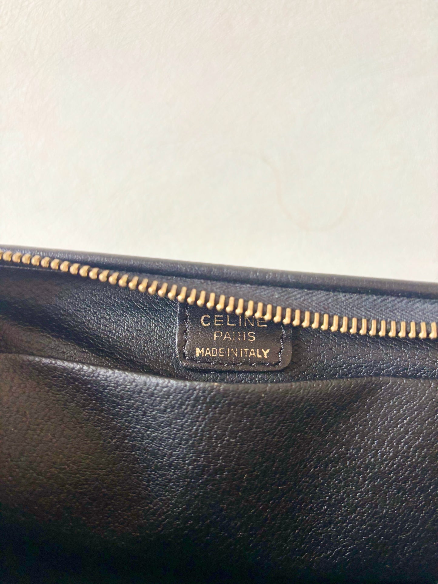 CÉLINE Pochette Triomphe