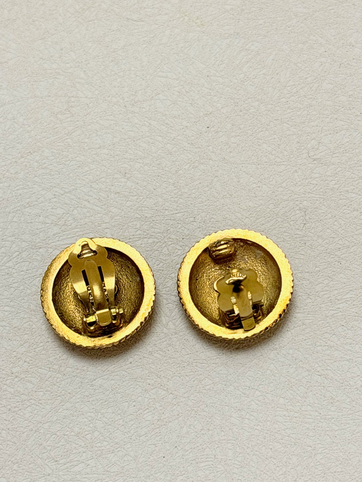 CHANEL Boucles d'oreilles