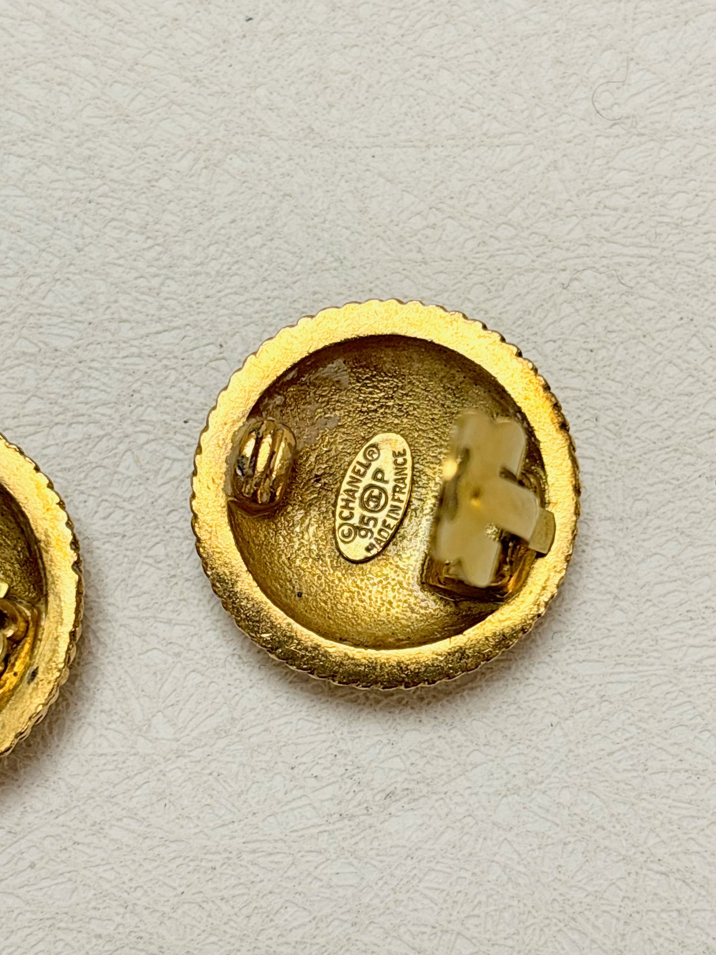 CHANEL Boucles d'oreilles