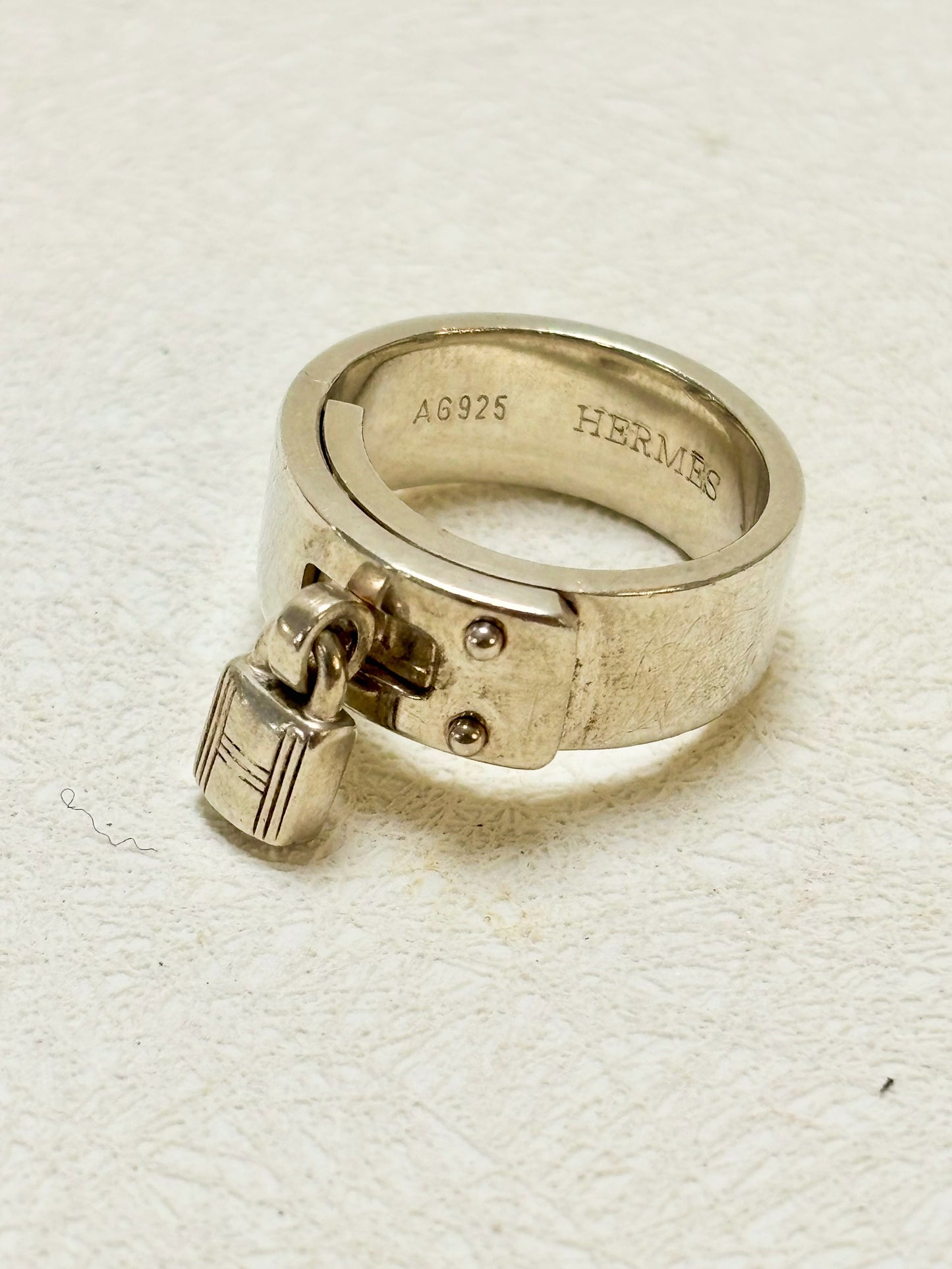 HERMÈS Bague Kelly Cadenas Argent