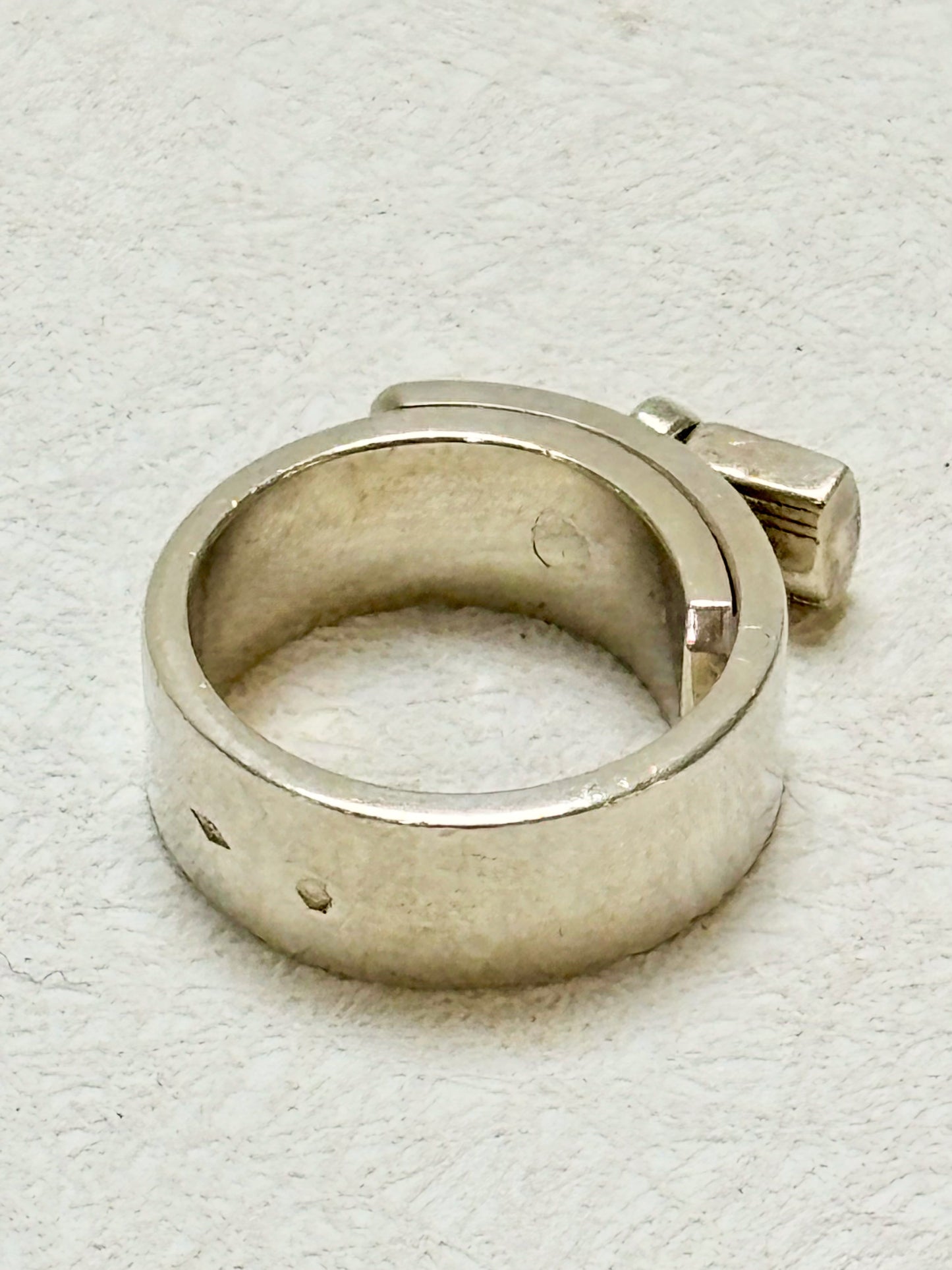 HERMÈS Bague Kelly Cadenas Argent