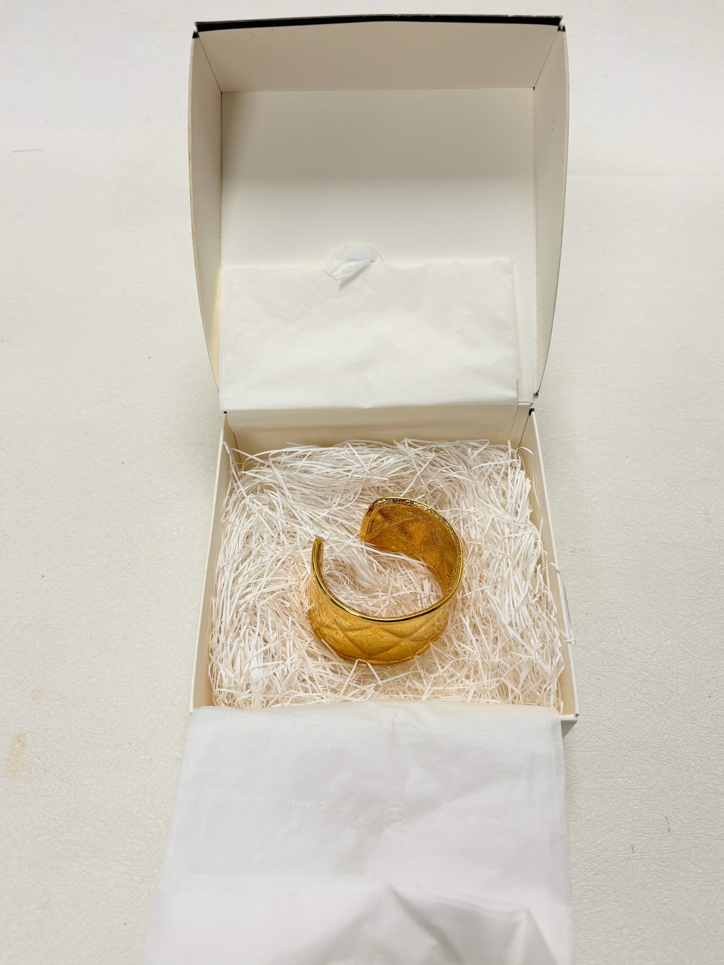 CHANEL Bracelet Manchette