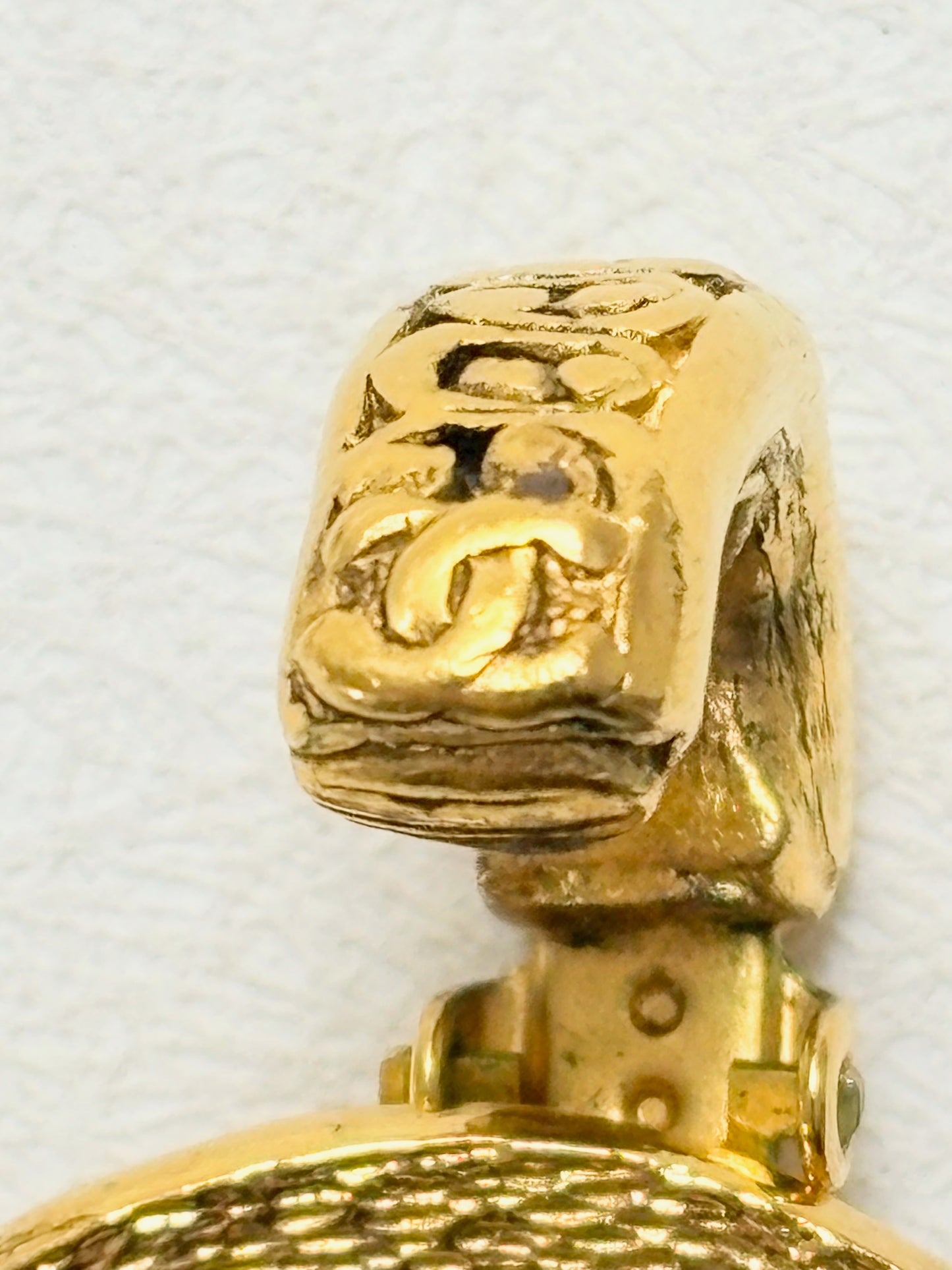 CHANEL Boucles d'oreilles Hoop