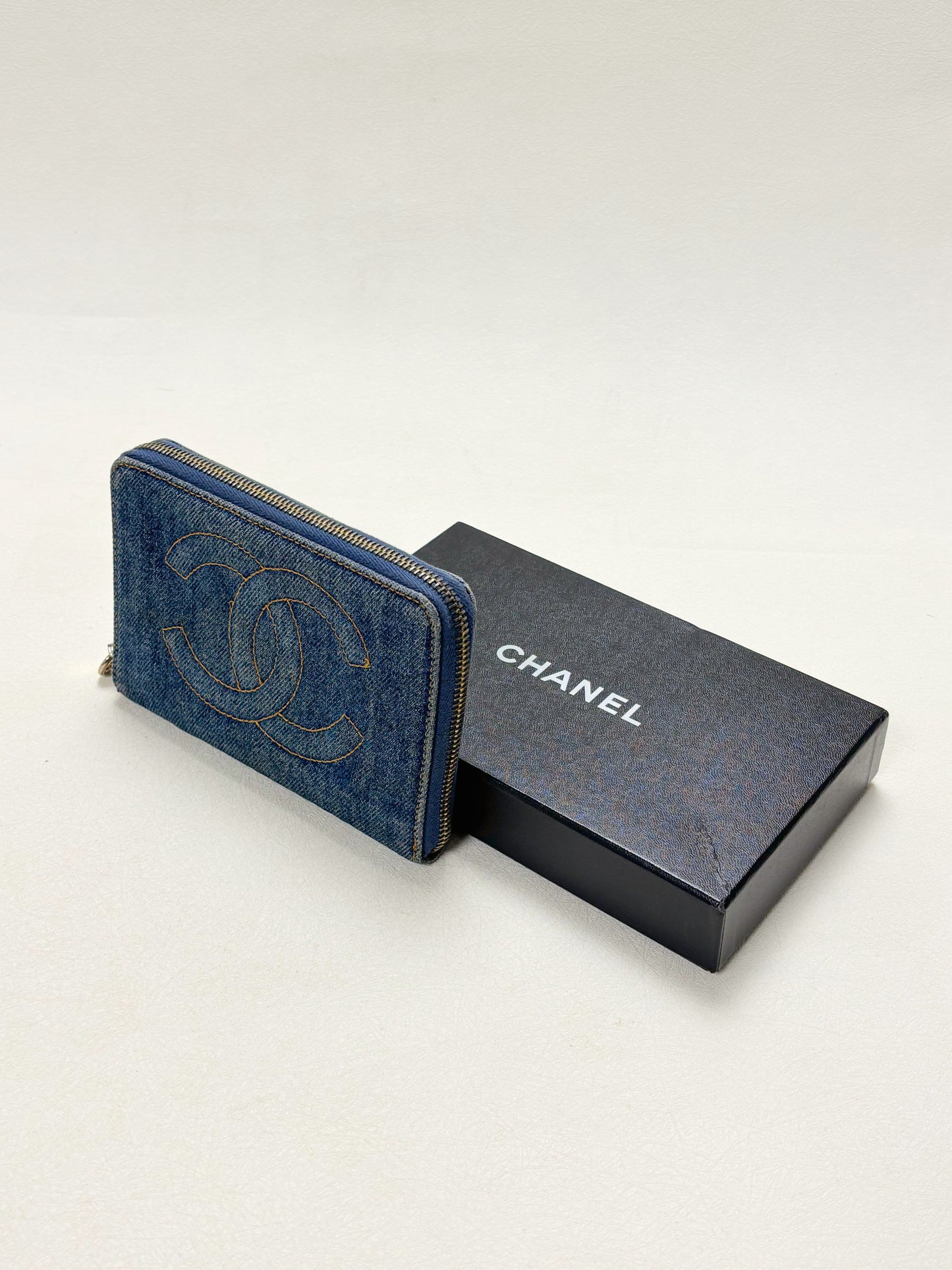 CHANEL Portefeuille Denim