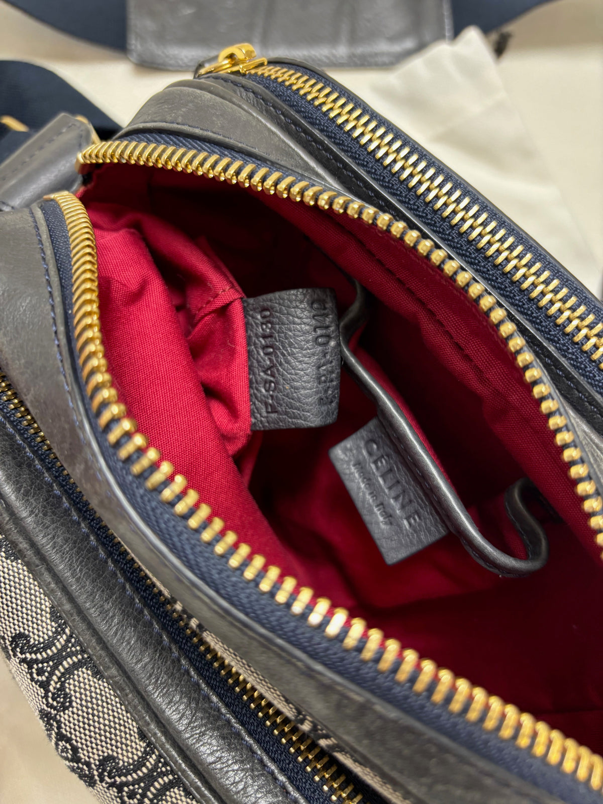 CÉLINE Sac Camera Triomphe