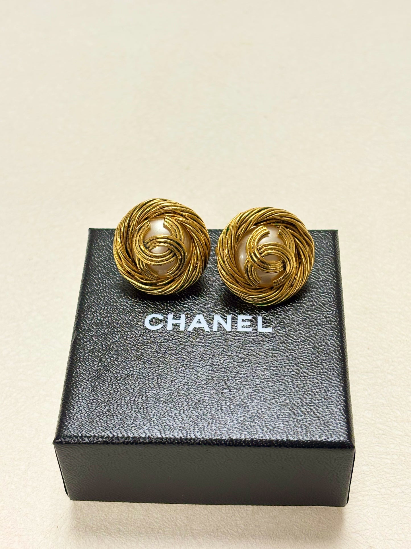CHANEL Boucles d'oreilles