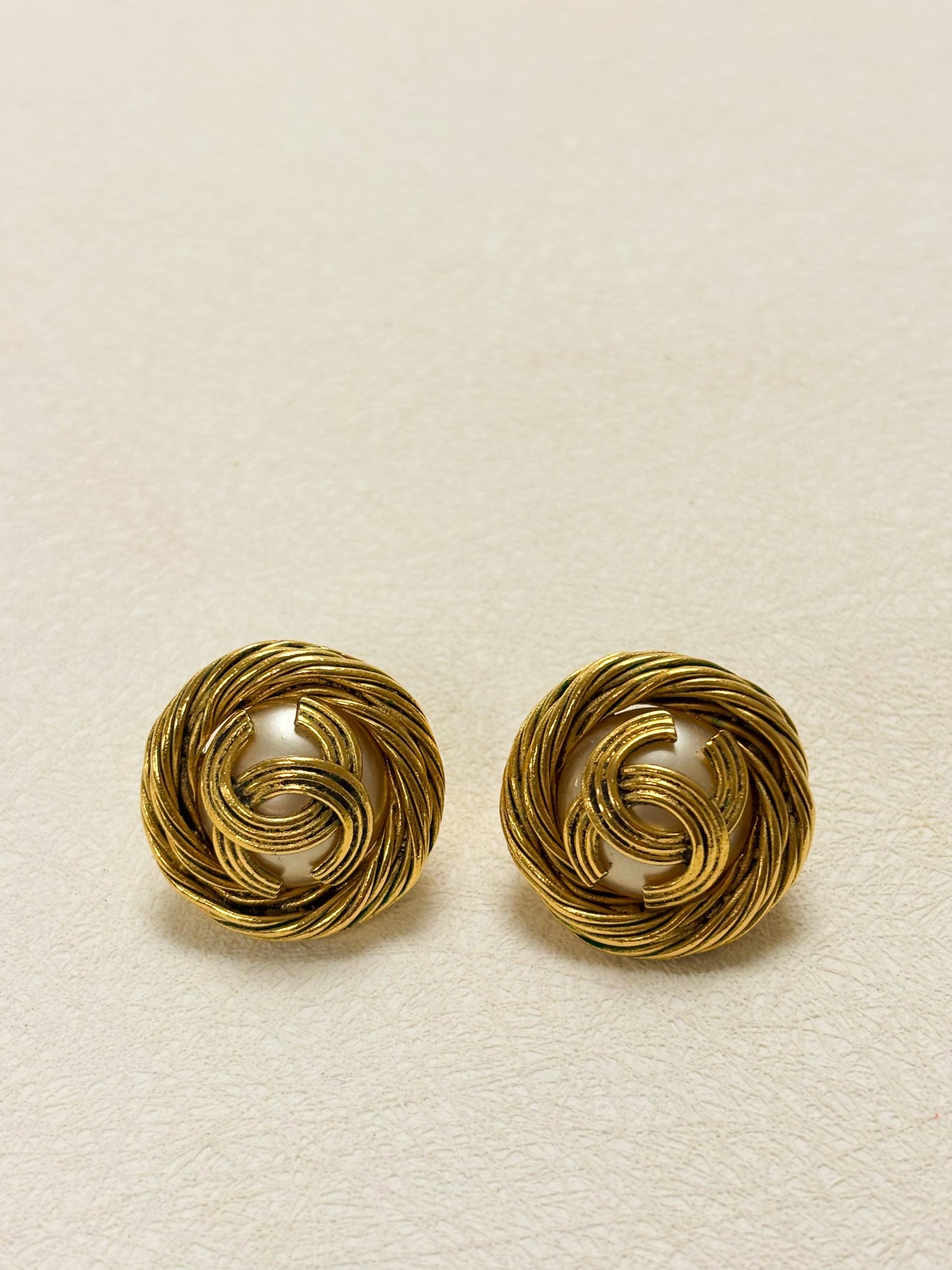 CHANEL Boucles d'oreilles