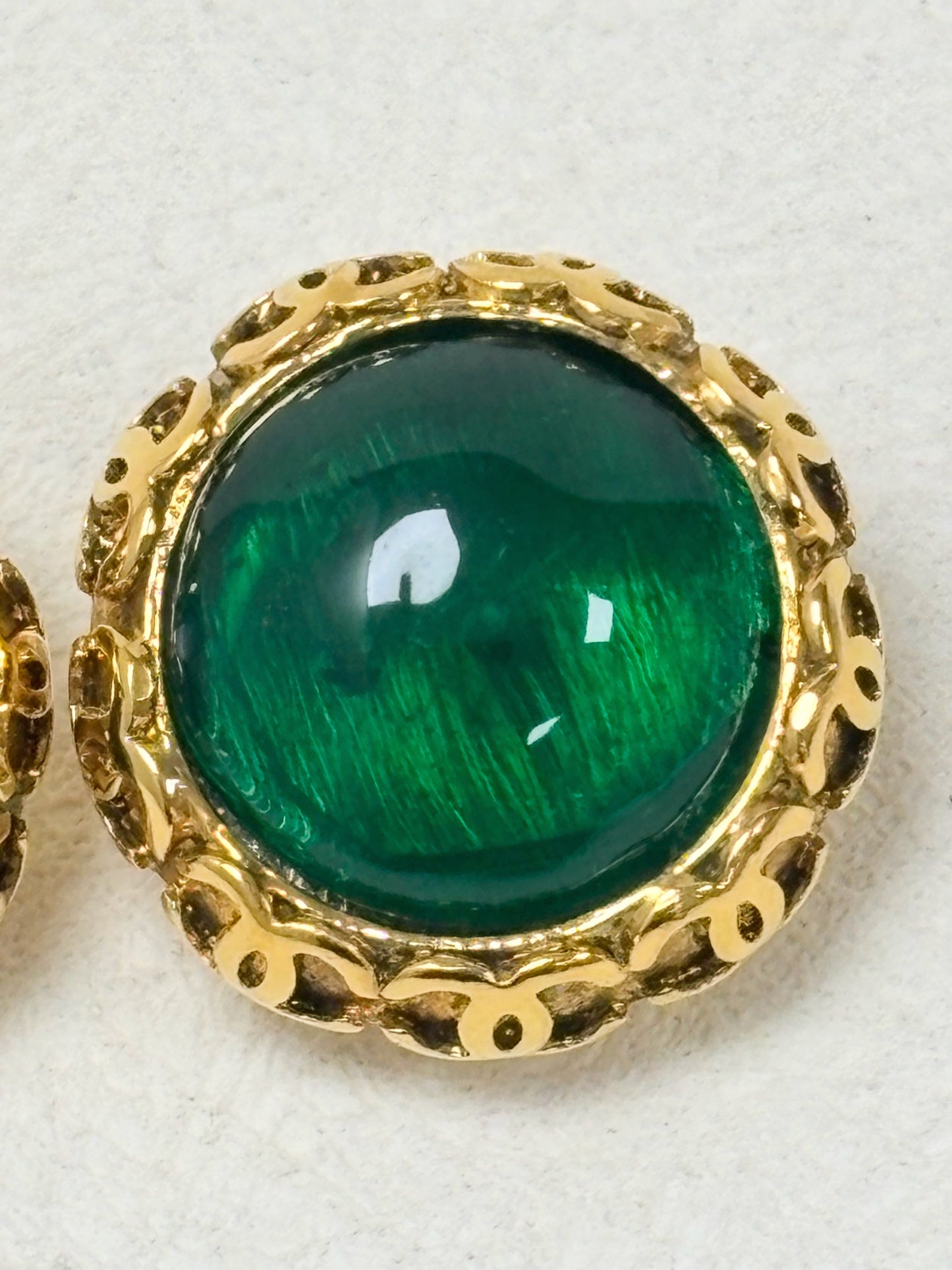 CHANEL Boucles d'oreilles Gripoix