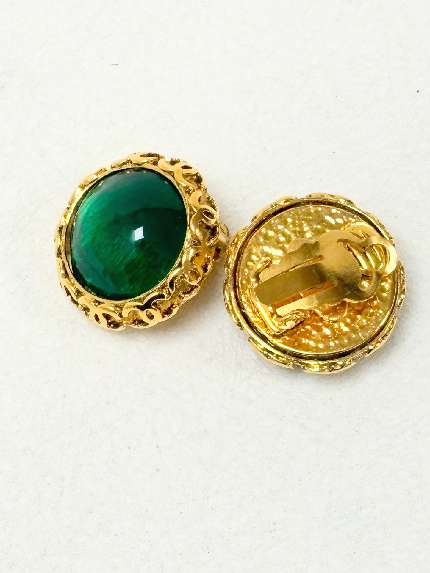 CHANEL Boucles d'oreilles Gripoix