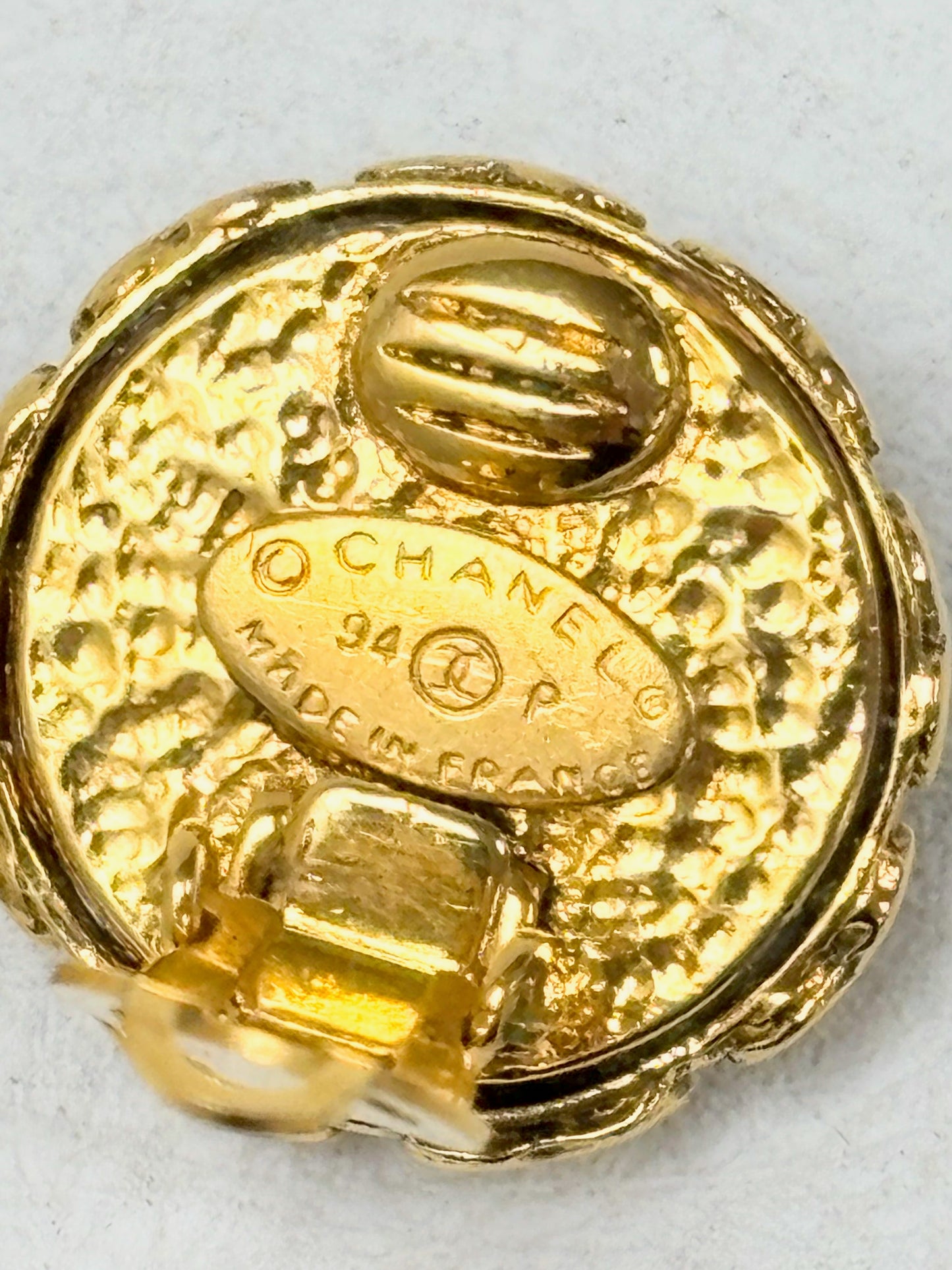 CHANEL Boucles d'oreilles Gripoix