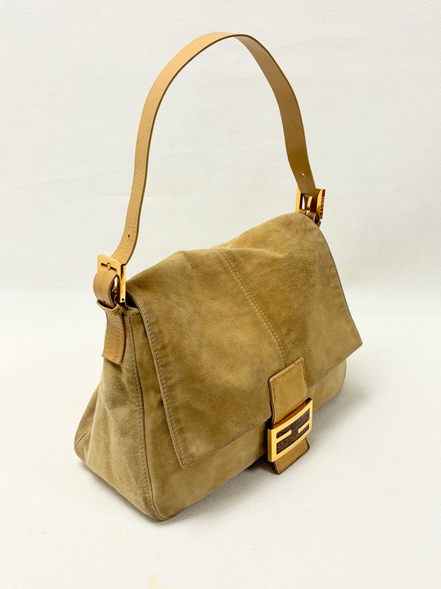 FENDI Sac Mamma Baguette