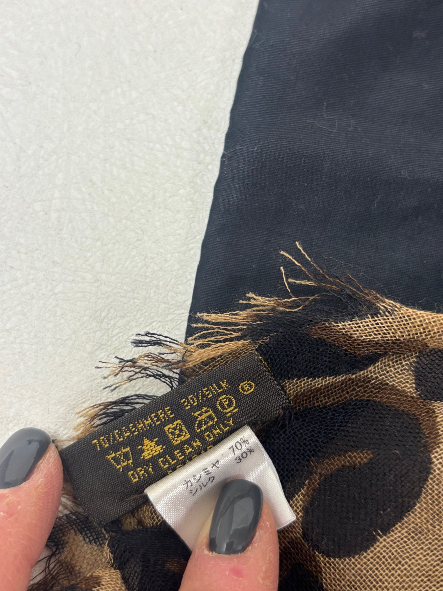 LOUIS VUITTON x Stephen Sprouse Foulard