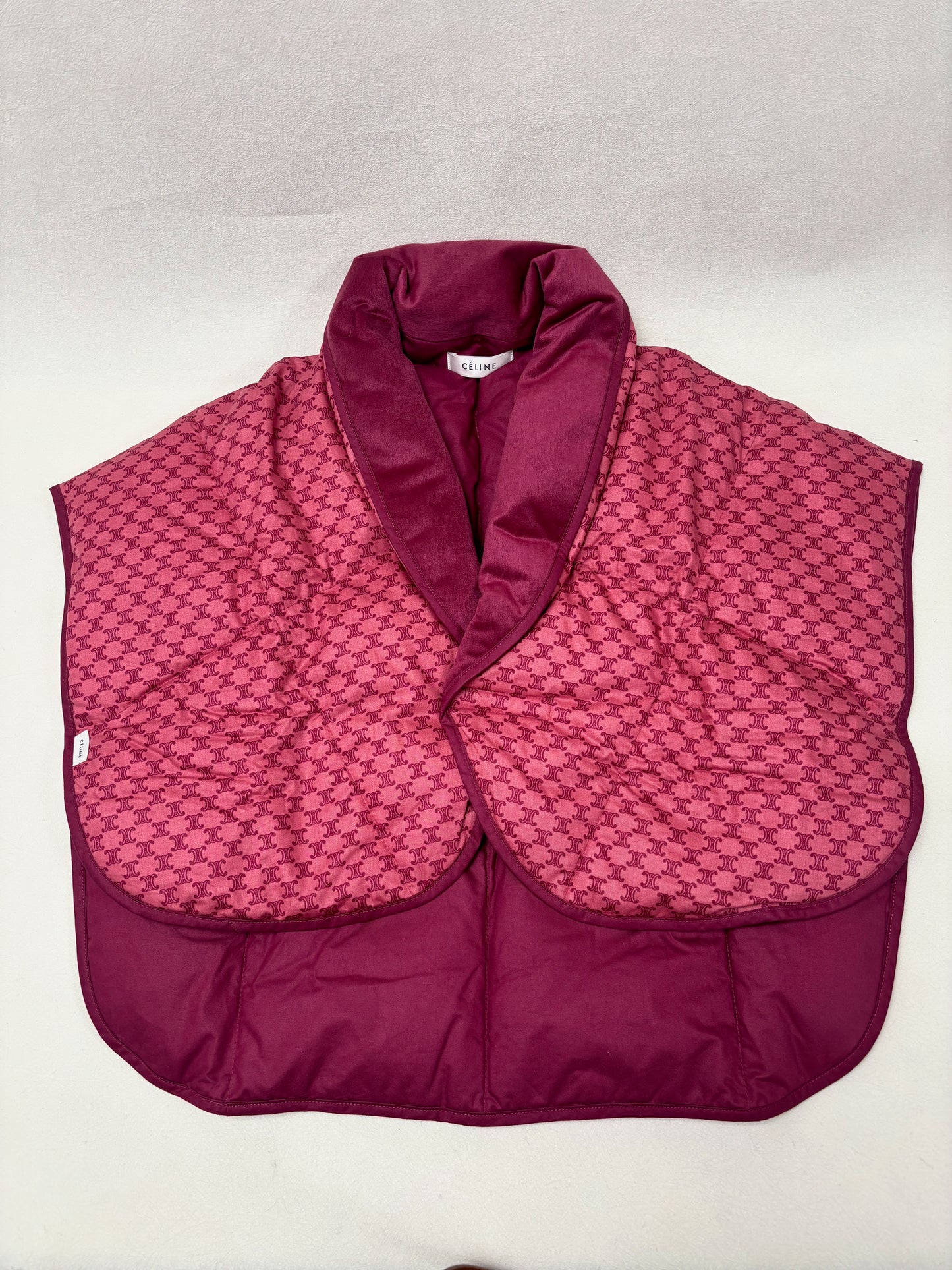 CÉLINE Poncho matelassé