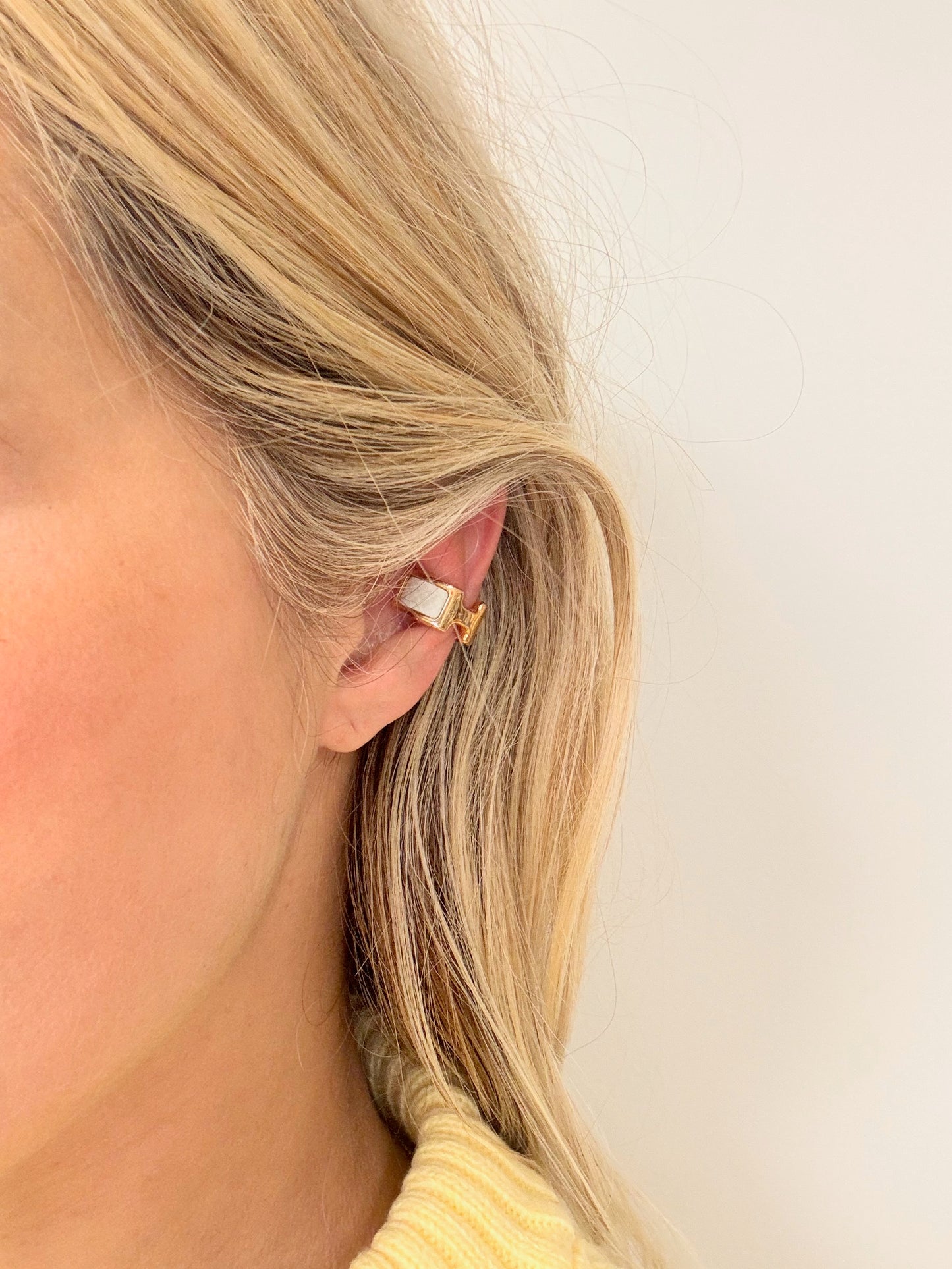 HERMÈS Bijou d'oreille Olympe PM