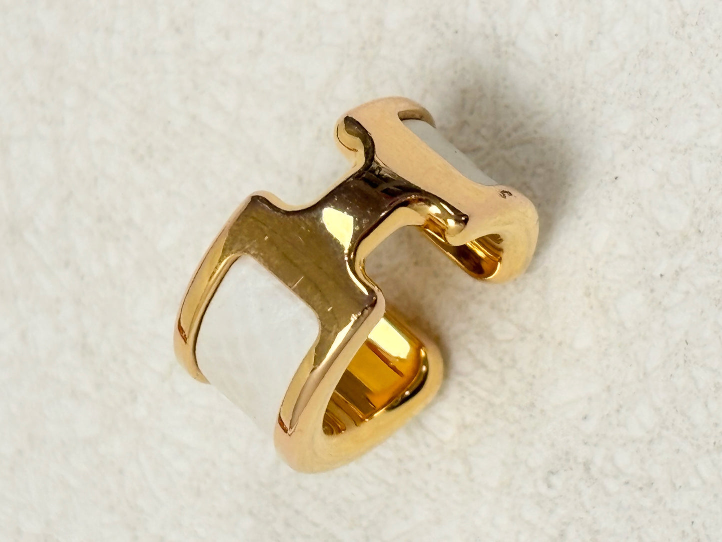 HERMÈS Bijou d'oreille Olympe PM