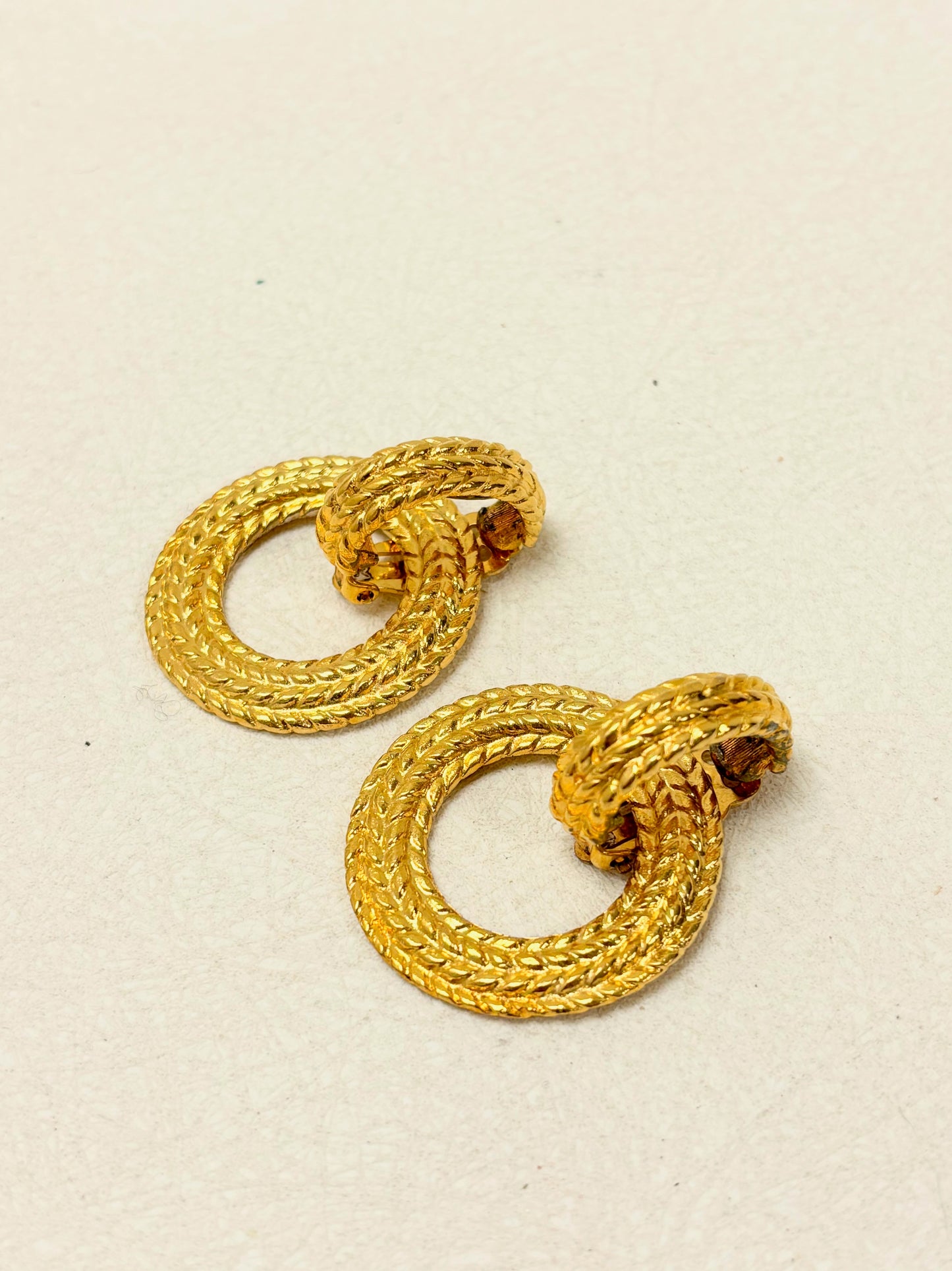 CHANEL Boucles d'oreilles Hoop