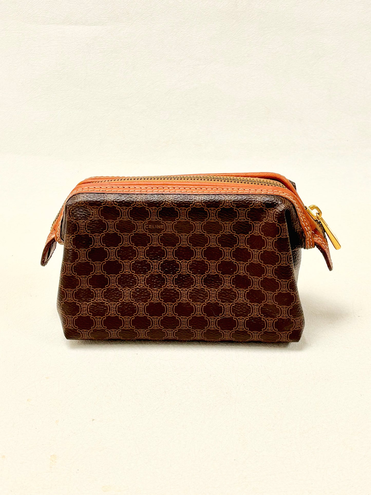 CÉLINE Pochette Triomphe