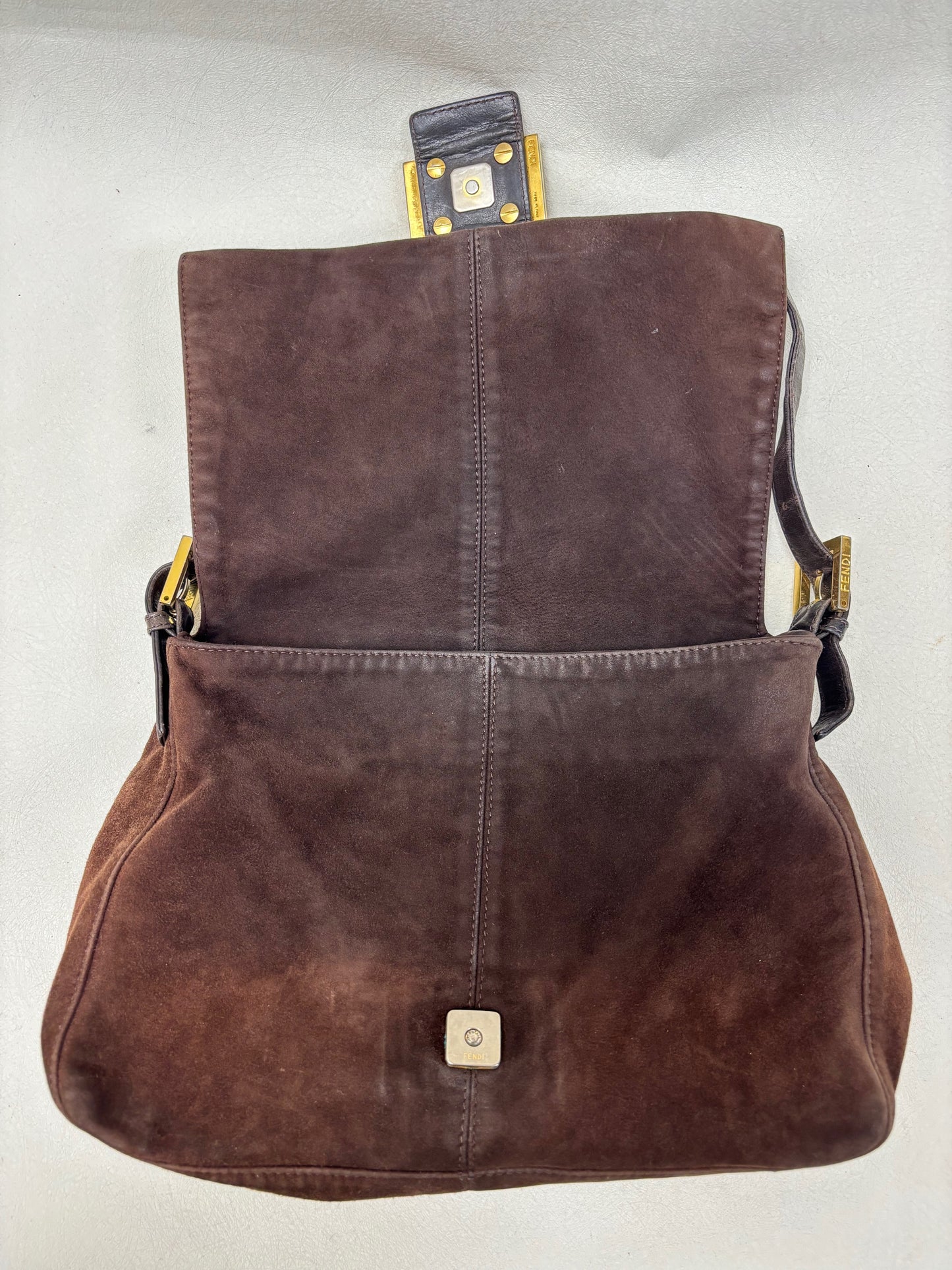 FENDI Sac Mamma Baguette