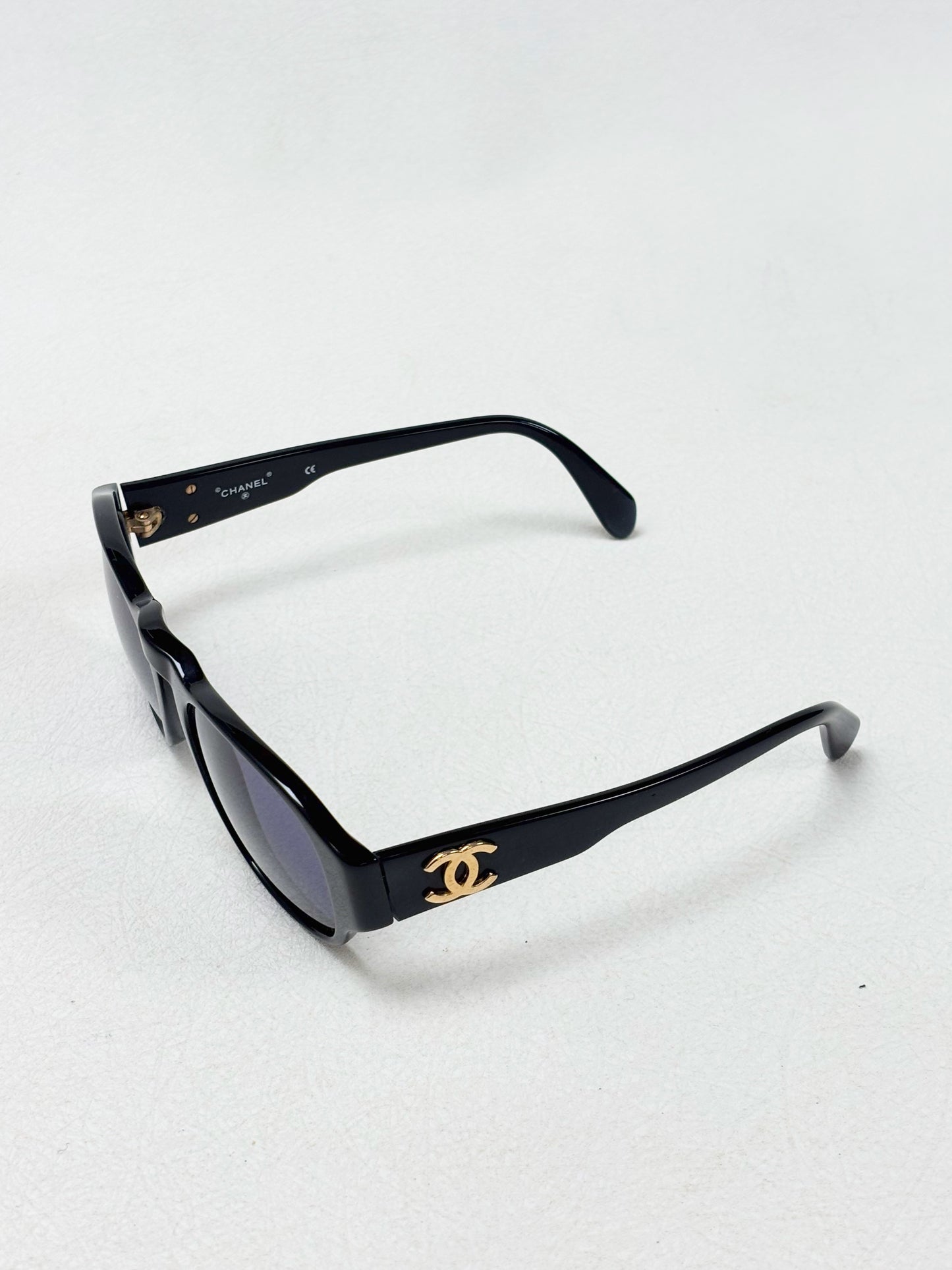 CHANEL Lunettes de soleil