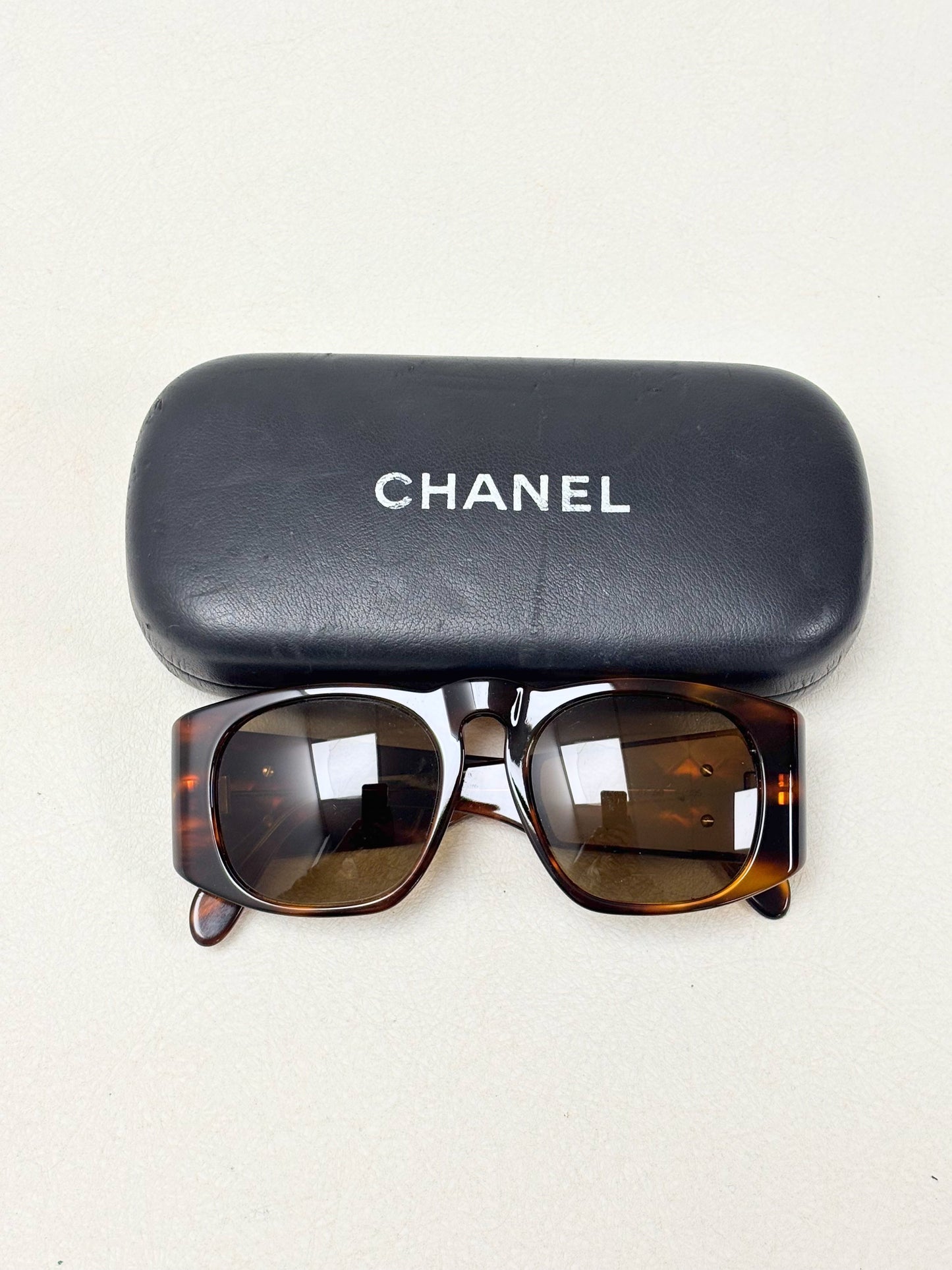 CHANEL Lunettes de soleil