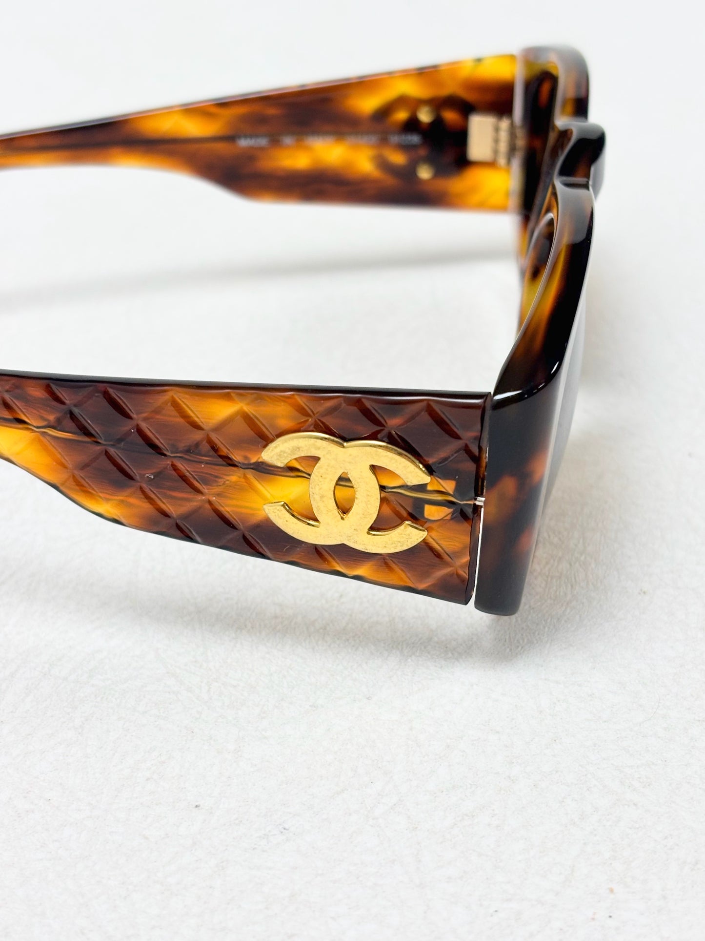 CHANEL Lunettes de soleil