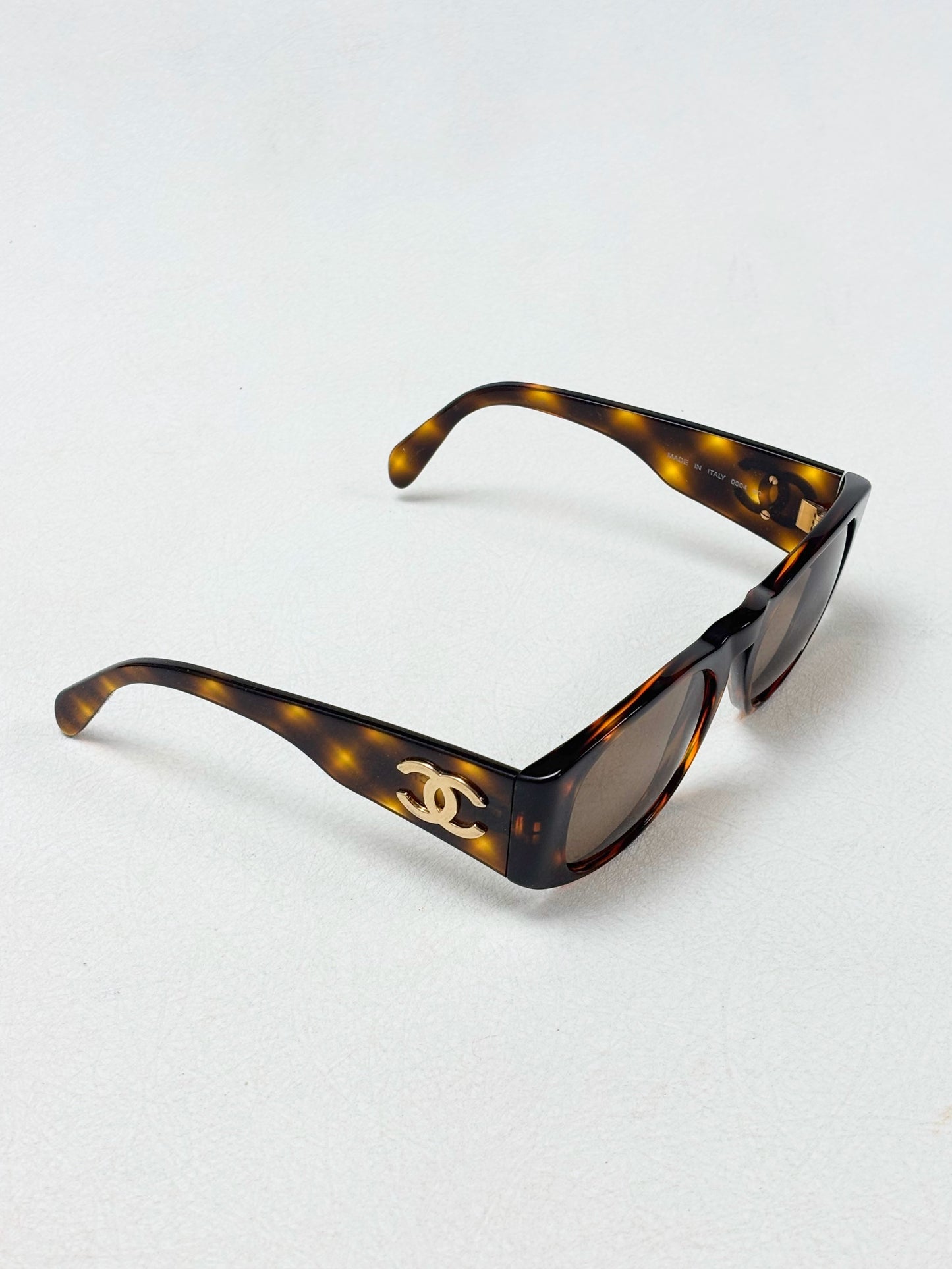 CHANEL Lunettes de soleil