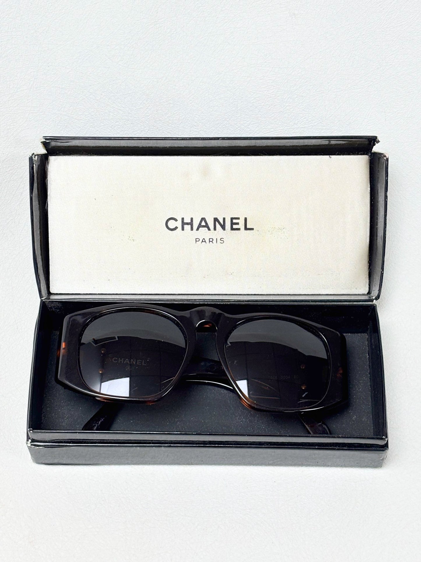 CHANEL Lunettes de soleil