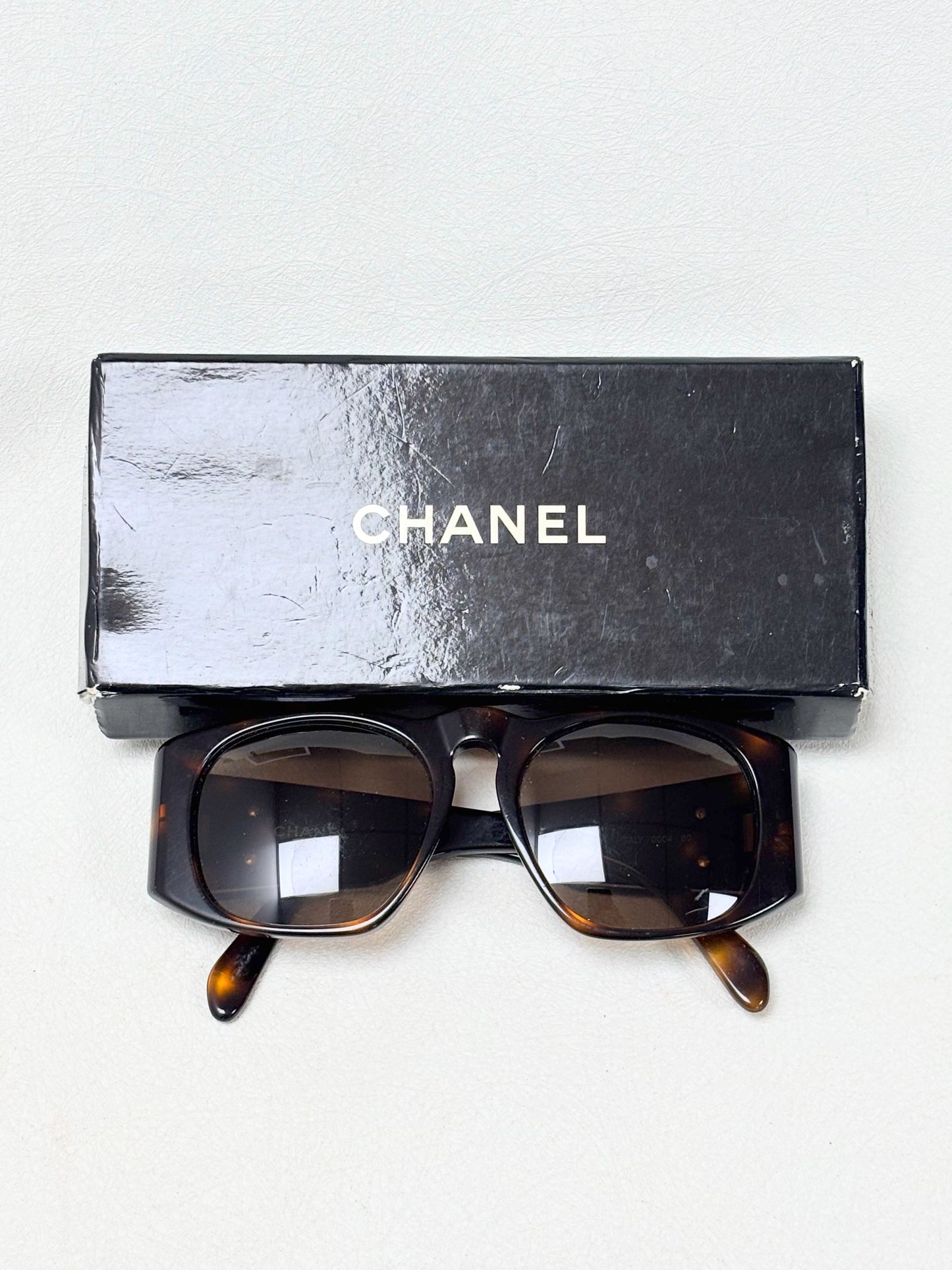 CHANEL Lunettes de soleil