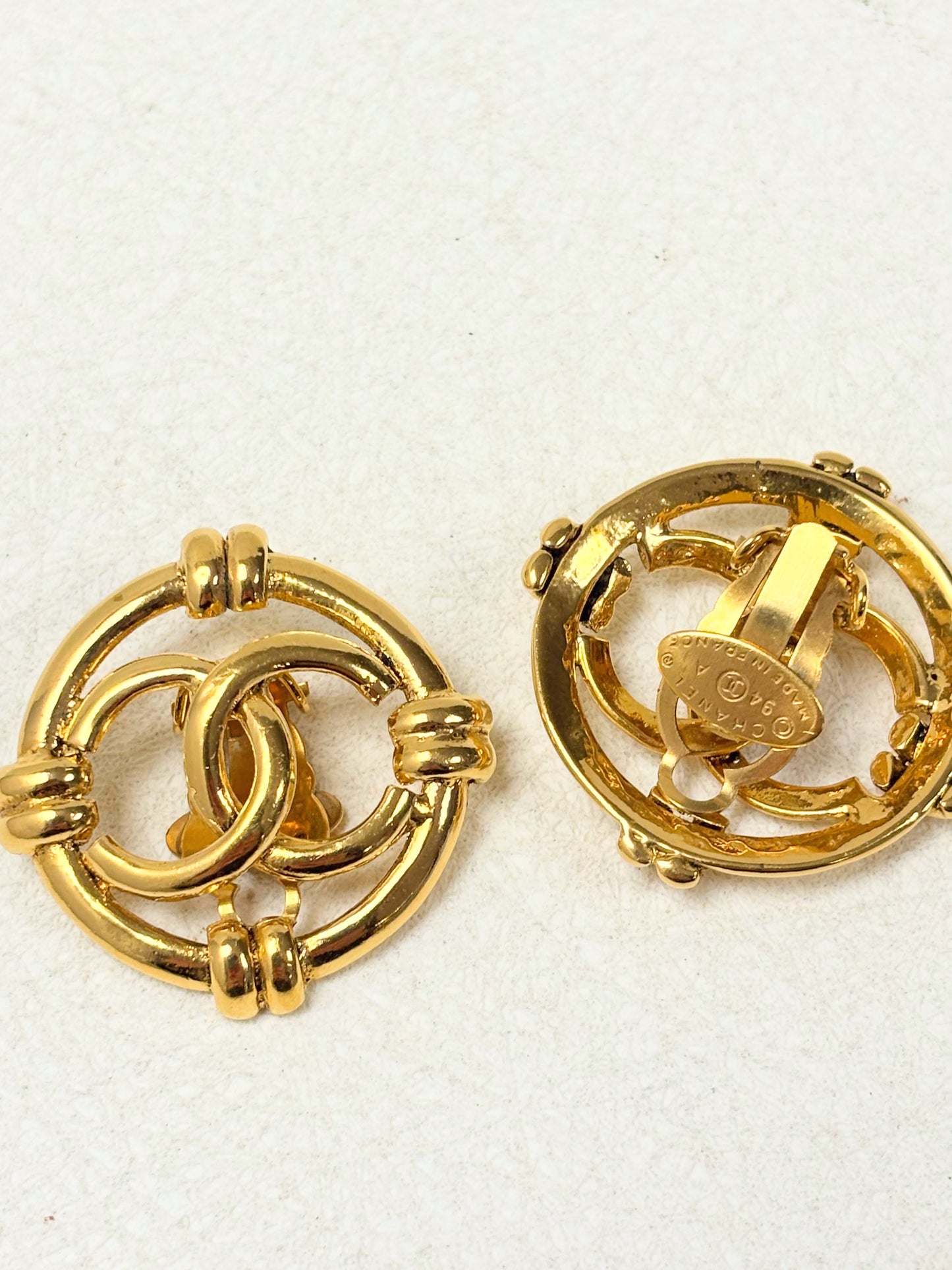 CHANEL Boucles d'oreilles 1994