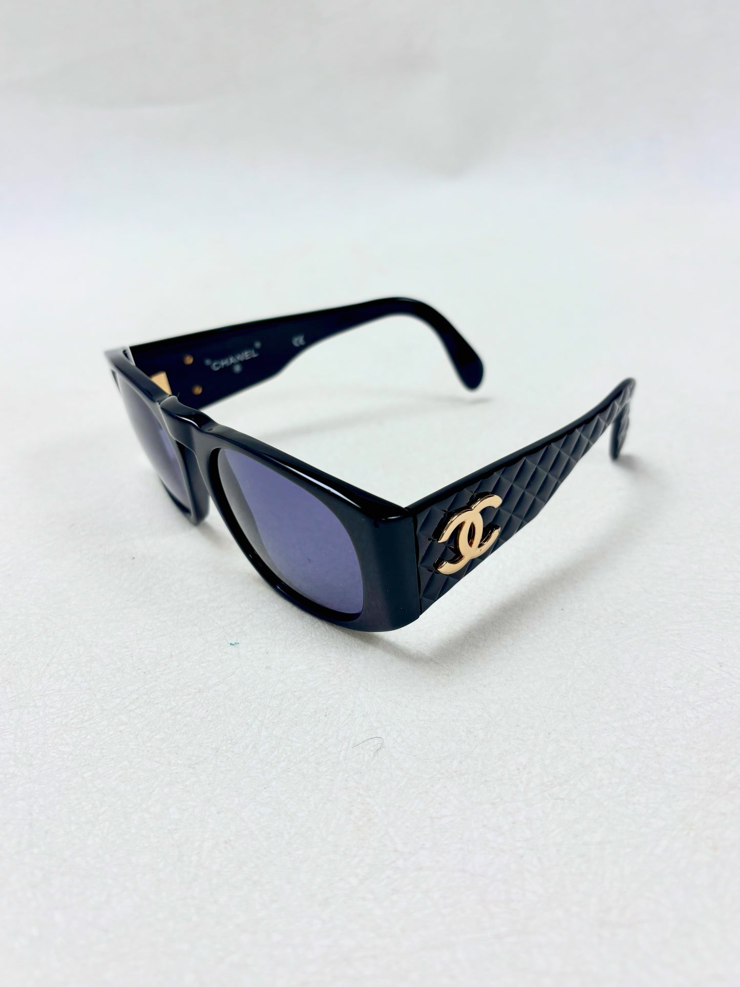 CHANEL Lunettes de soleil