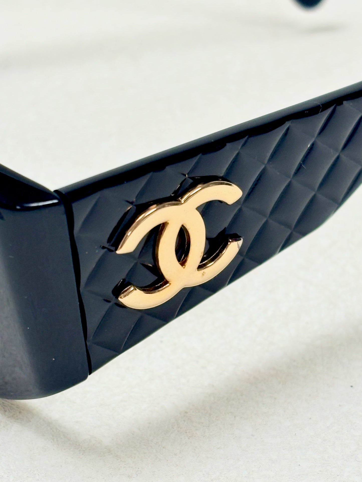 CHANEL Lunettes de soleil