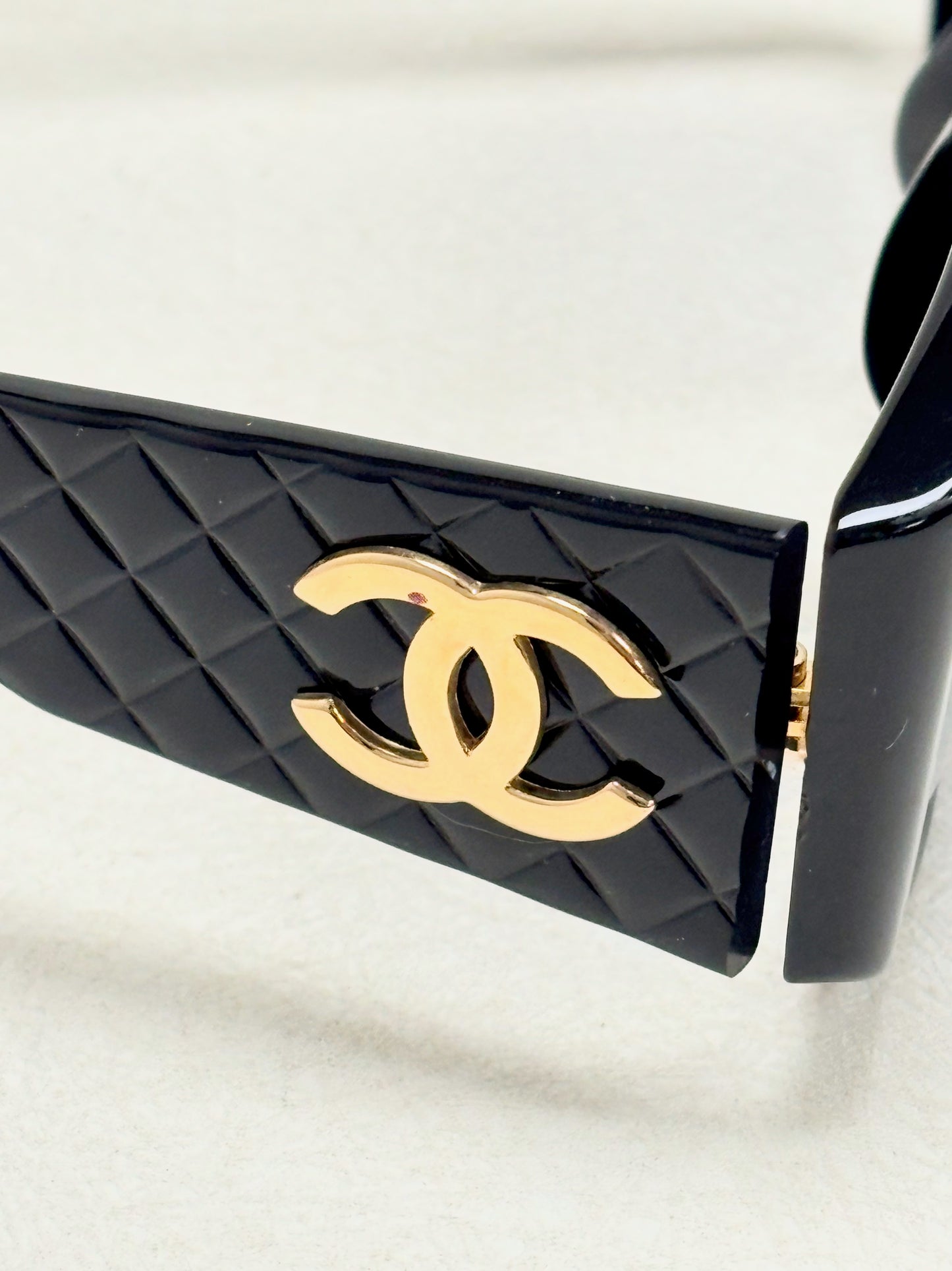 CHANEL Lunettes de soleil
