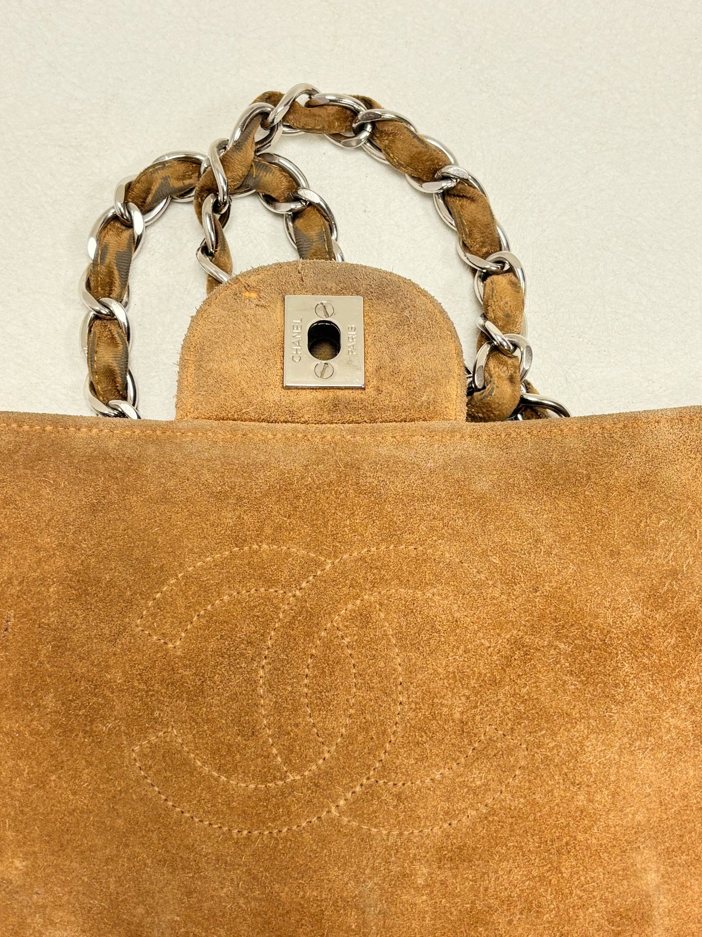 CHANEL Jumbo Single Flap Bag