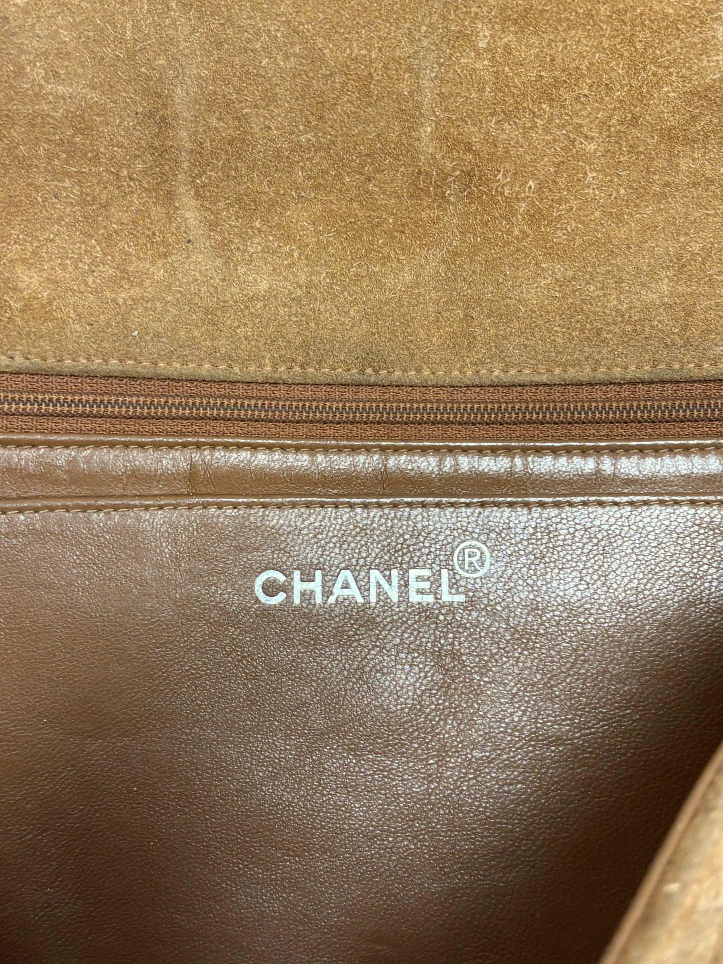CHANEL Jumbo Single Flap Bag