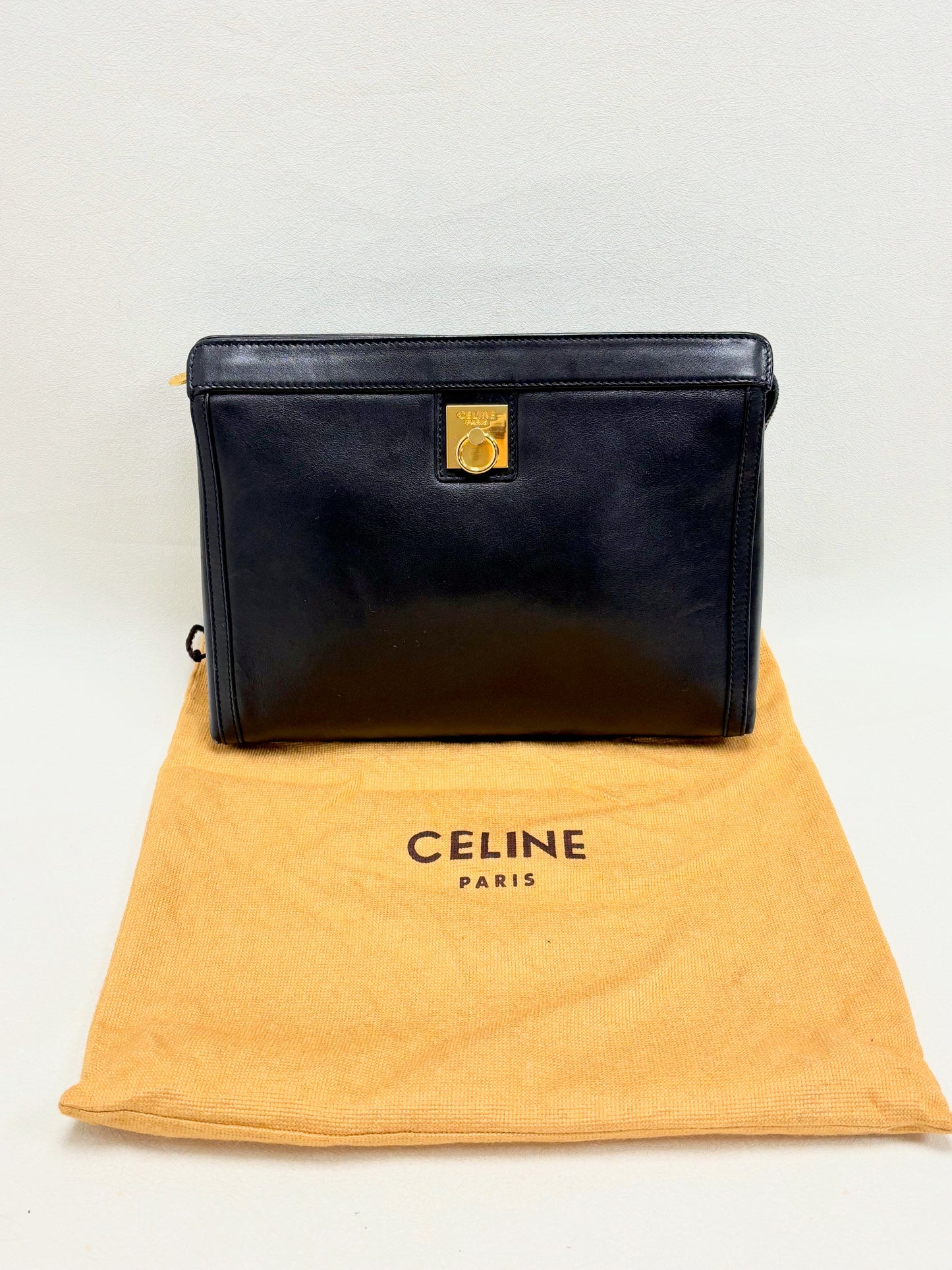 CÉLINE Leather clutch