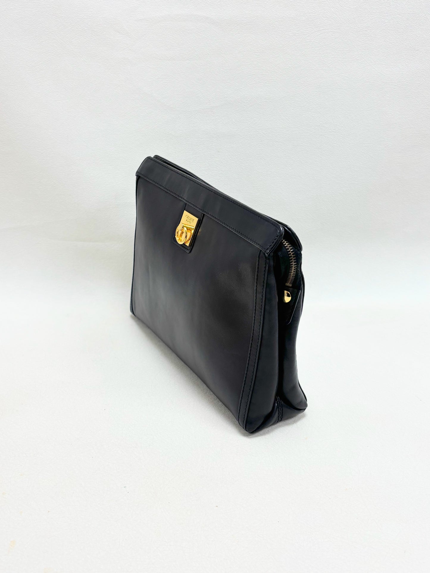 CÉLINE Leather clutch