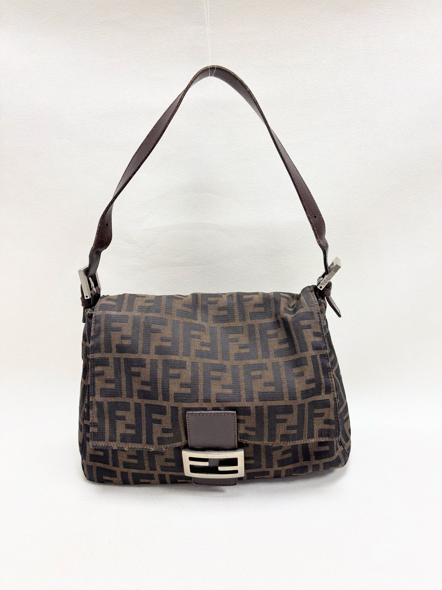 FENDI Mamma Baguette Bag