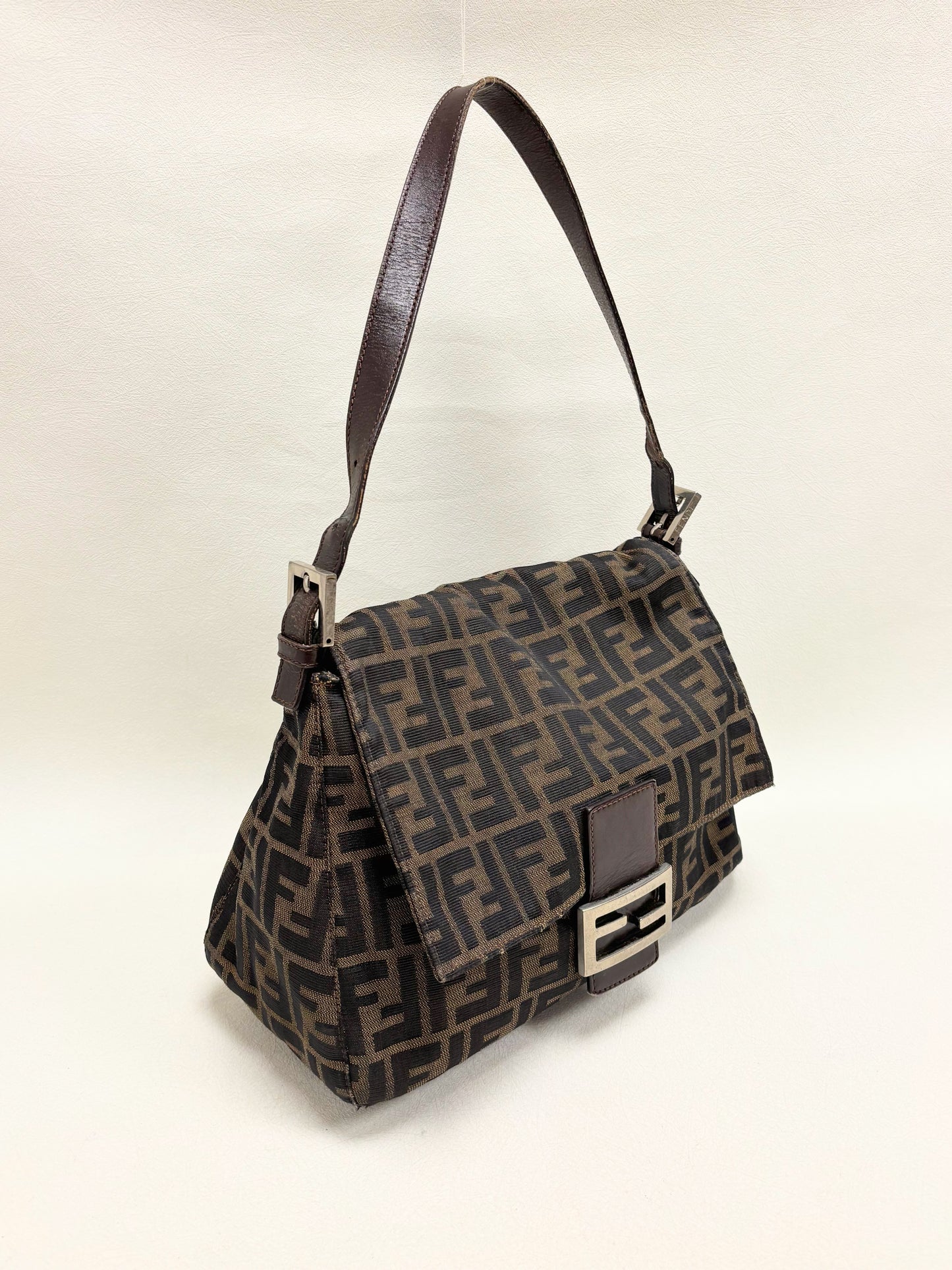 FENDI Mamma Baguette Bag