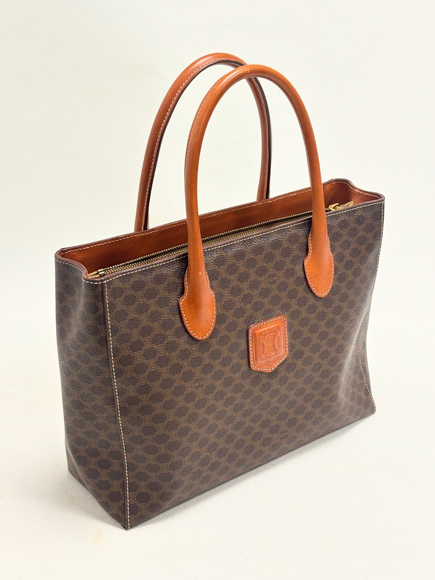CÉLINE Triomphe Tote Bag