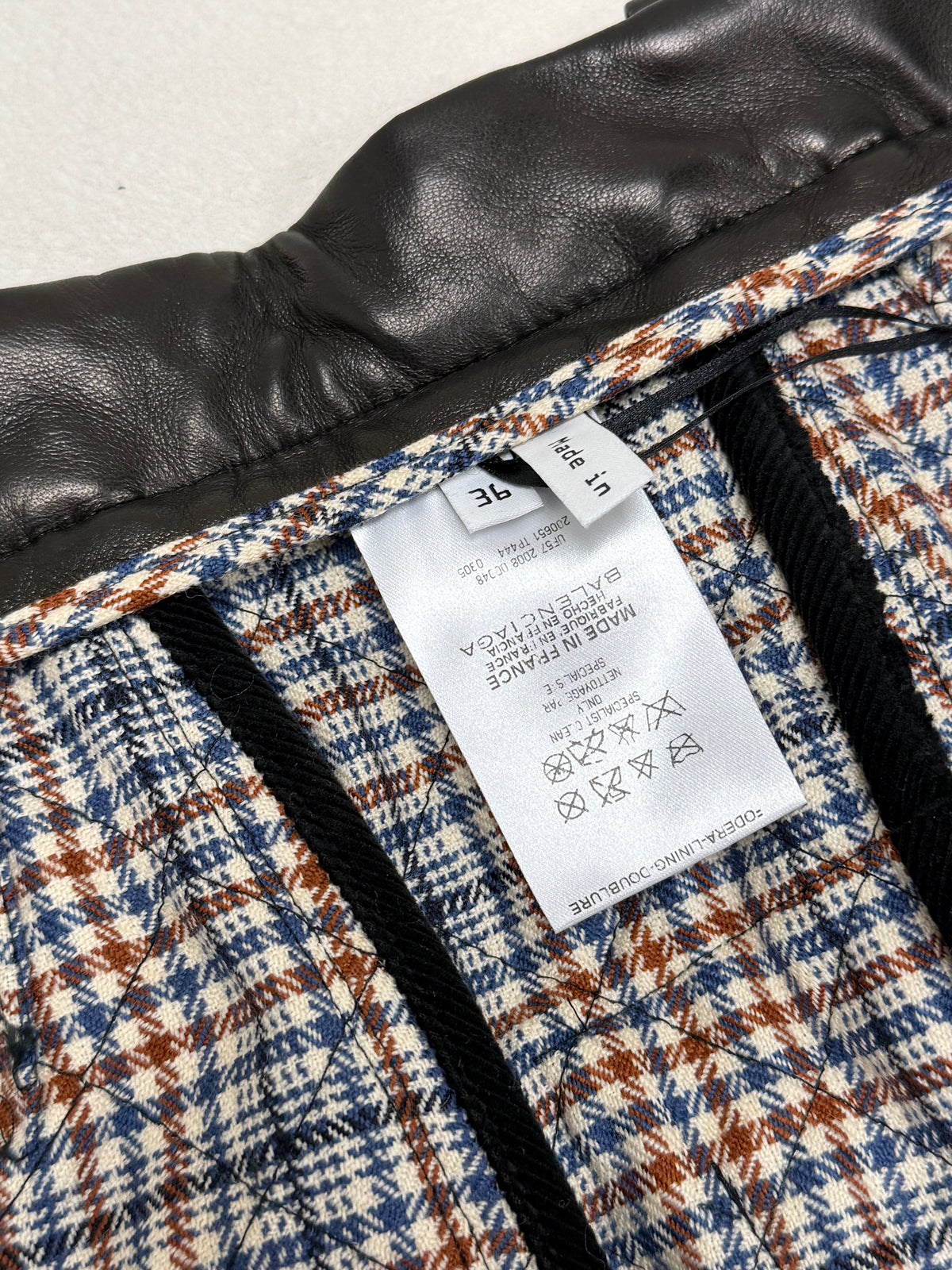 BALENCIAGA Jupe by Nicolas Ghesquière