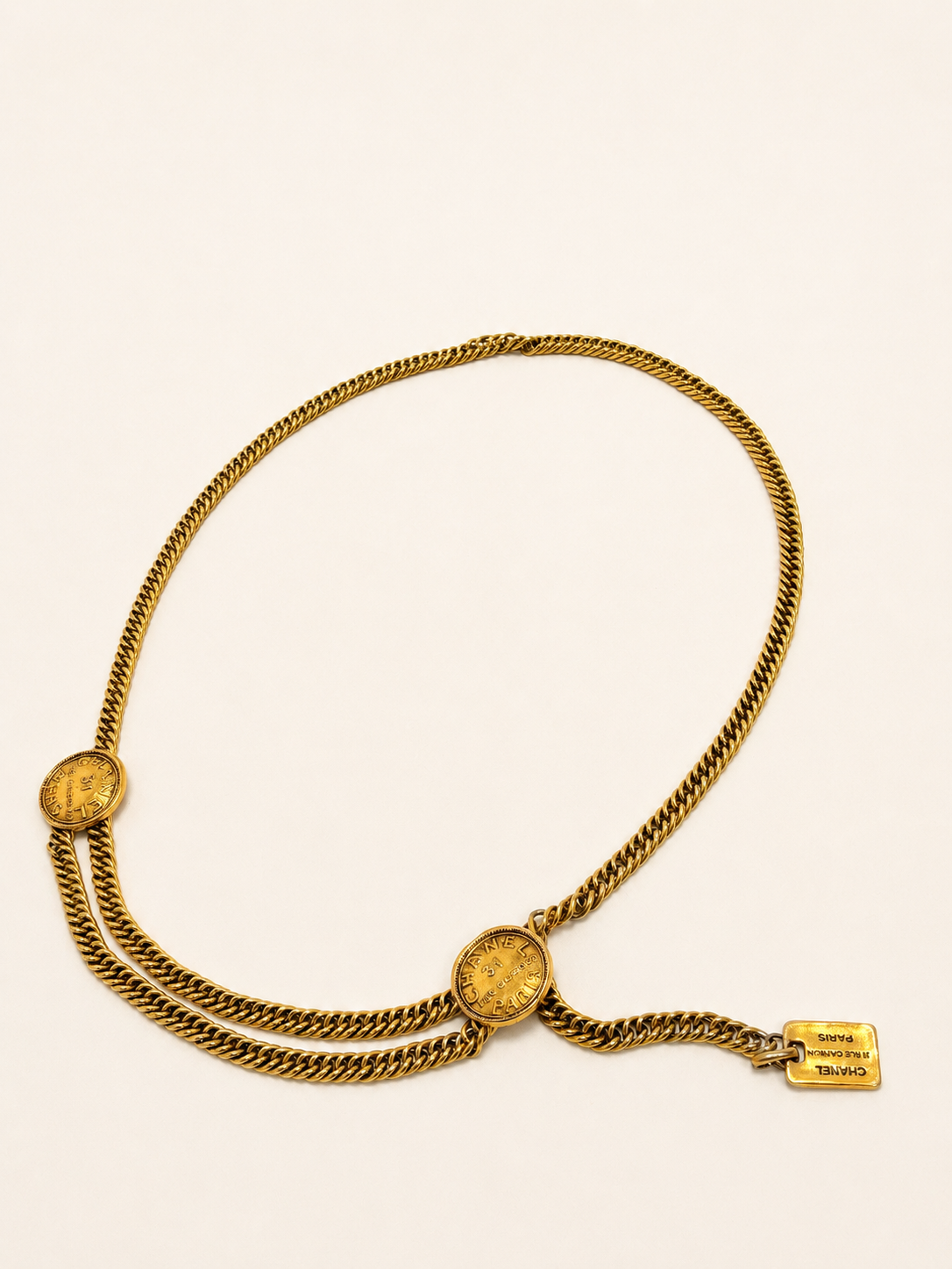 CHANEL Ceinture Médaillons