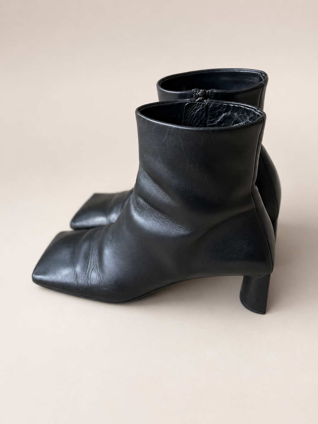 BALENCIAGA Boots Bouts Carrés