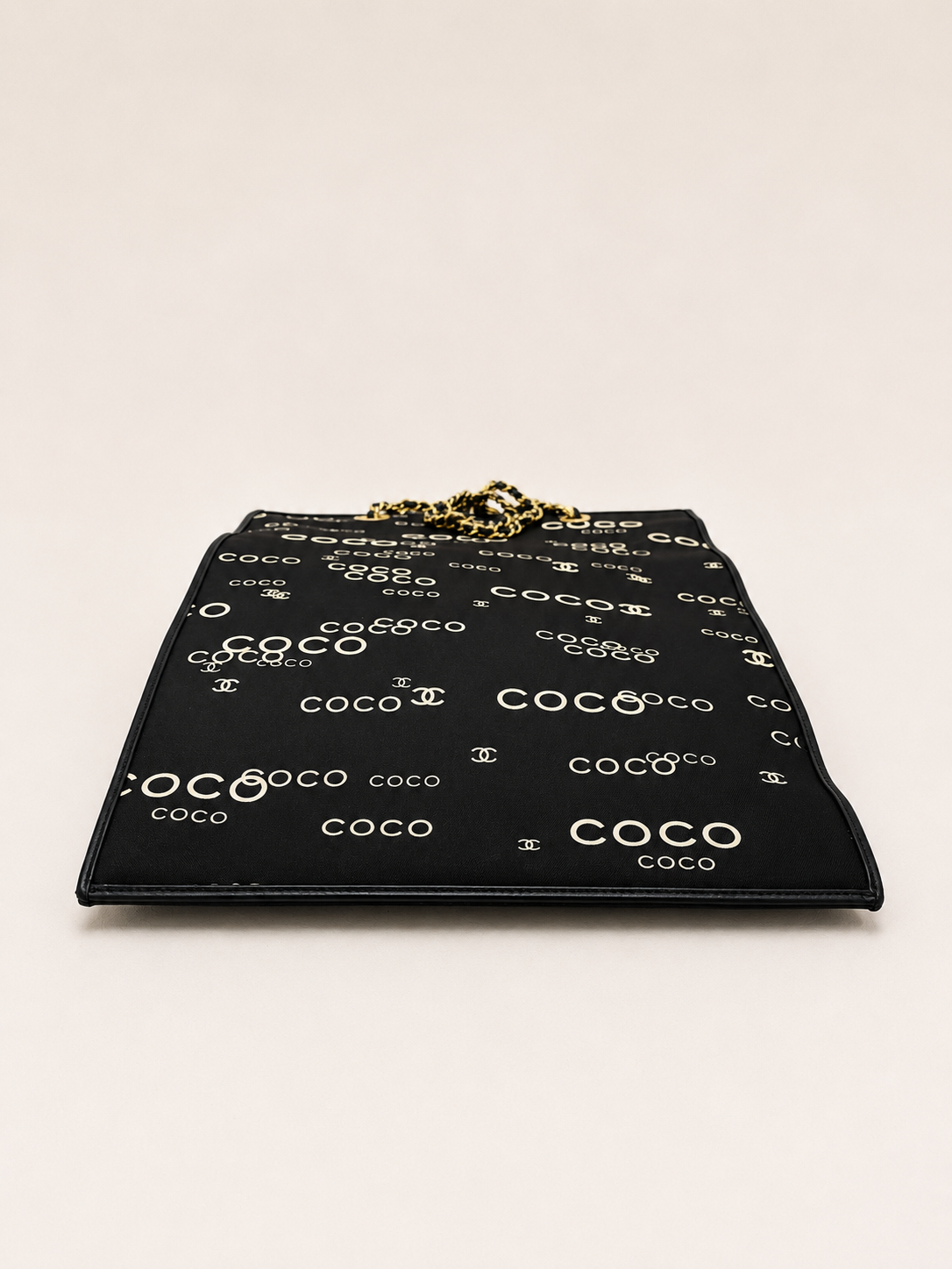 CHANEL Sac Cabas en toile Coco