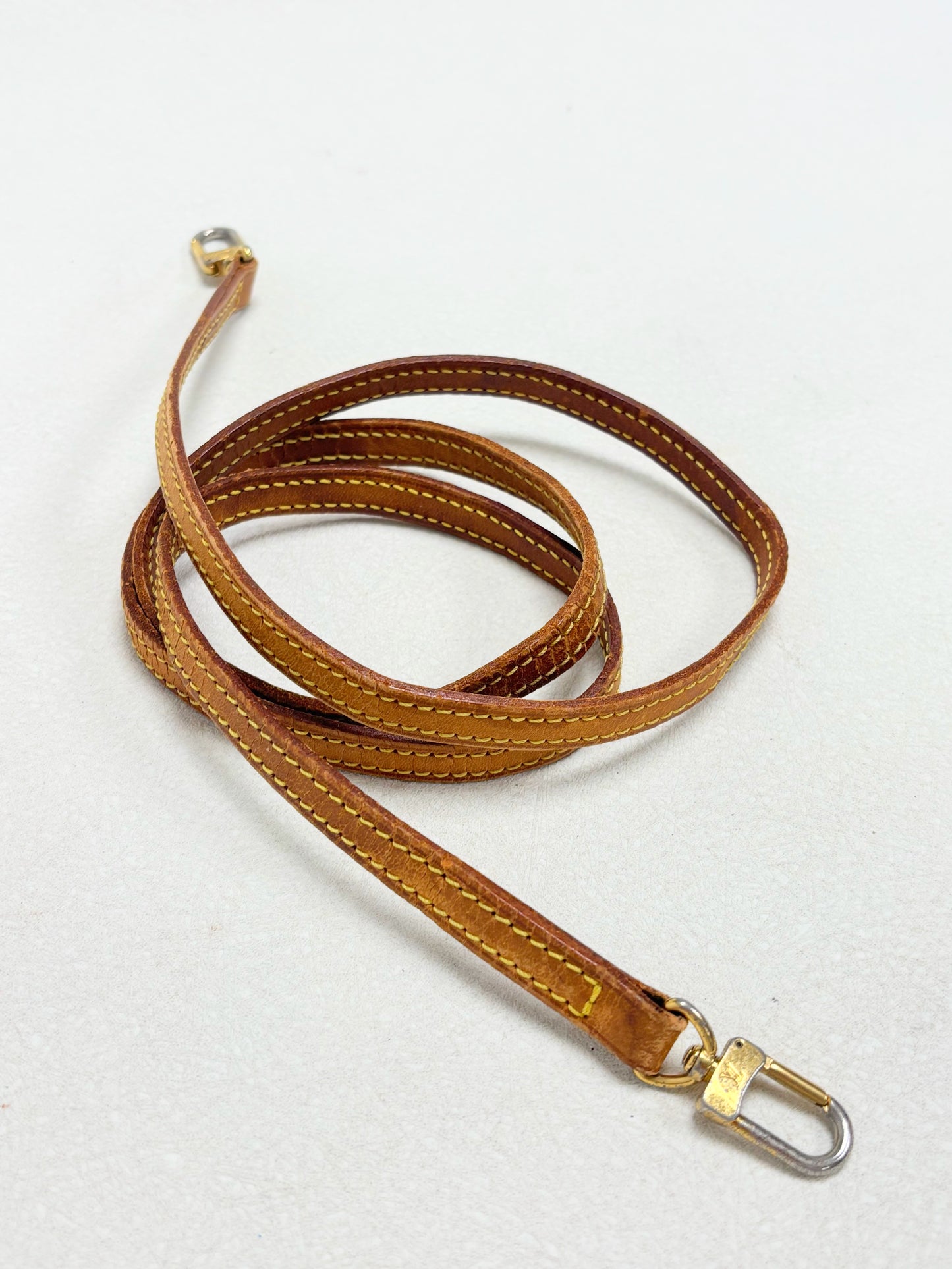 LOUIS VUITTON Bandoulière