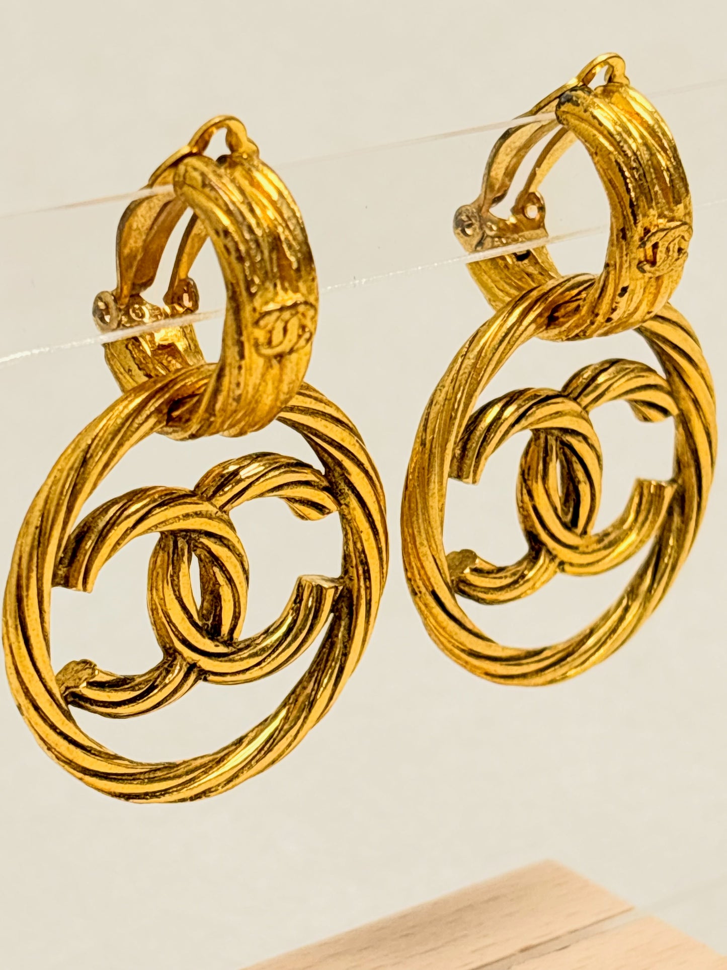CHANEL Boucles d'oreilles 1994
