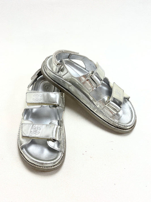 CHANEL Sandales Dad Argent