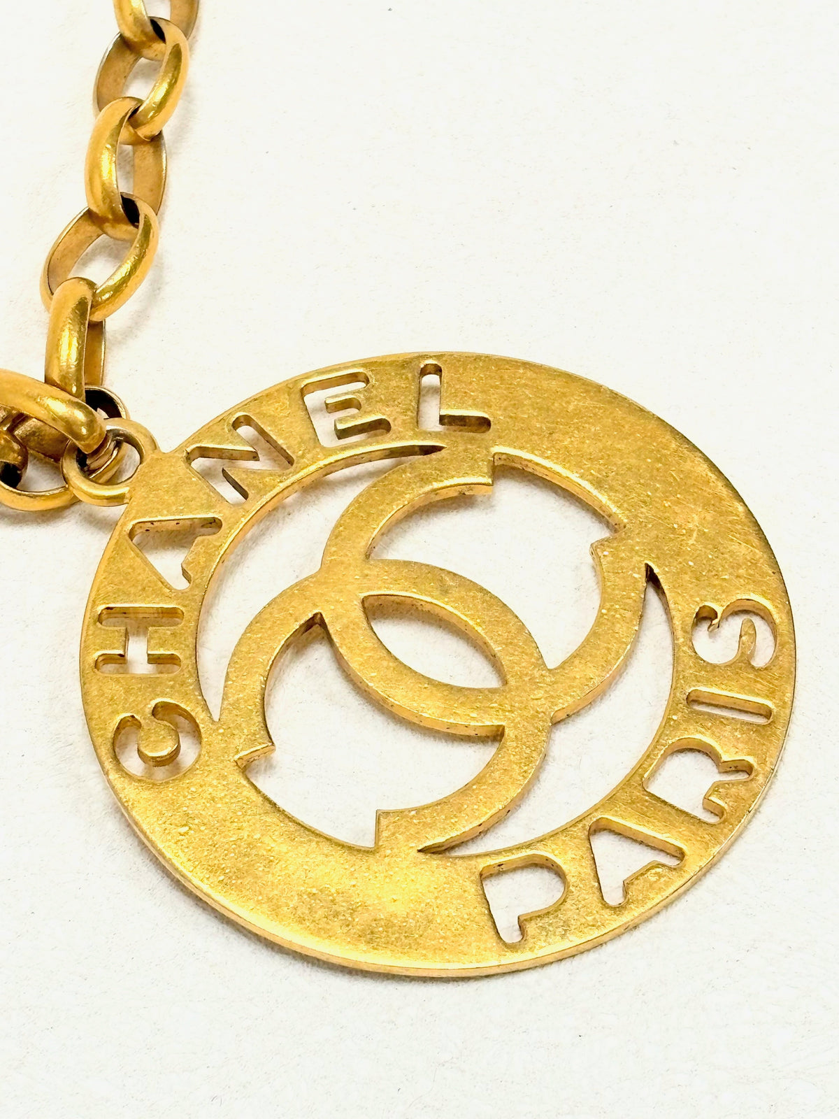 CHANEL Sautoir Médaillon SS 1988