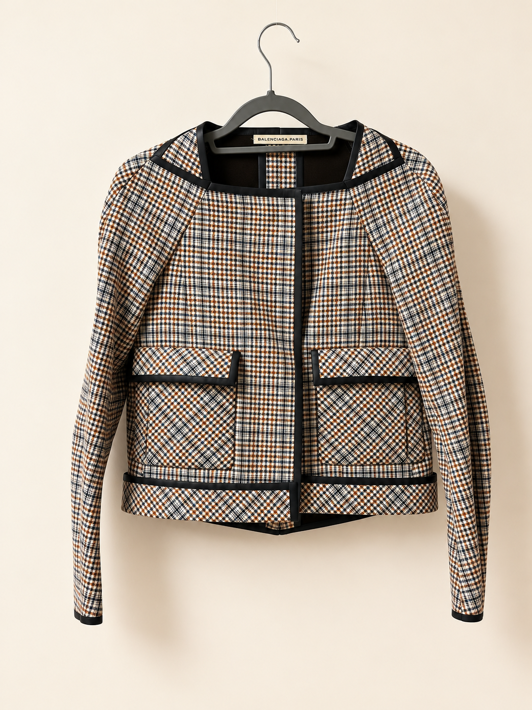 BALENCIAGA Veste by Nicolas Ghesquière