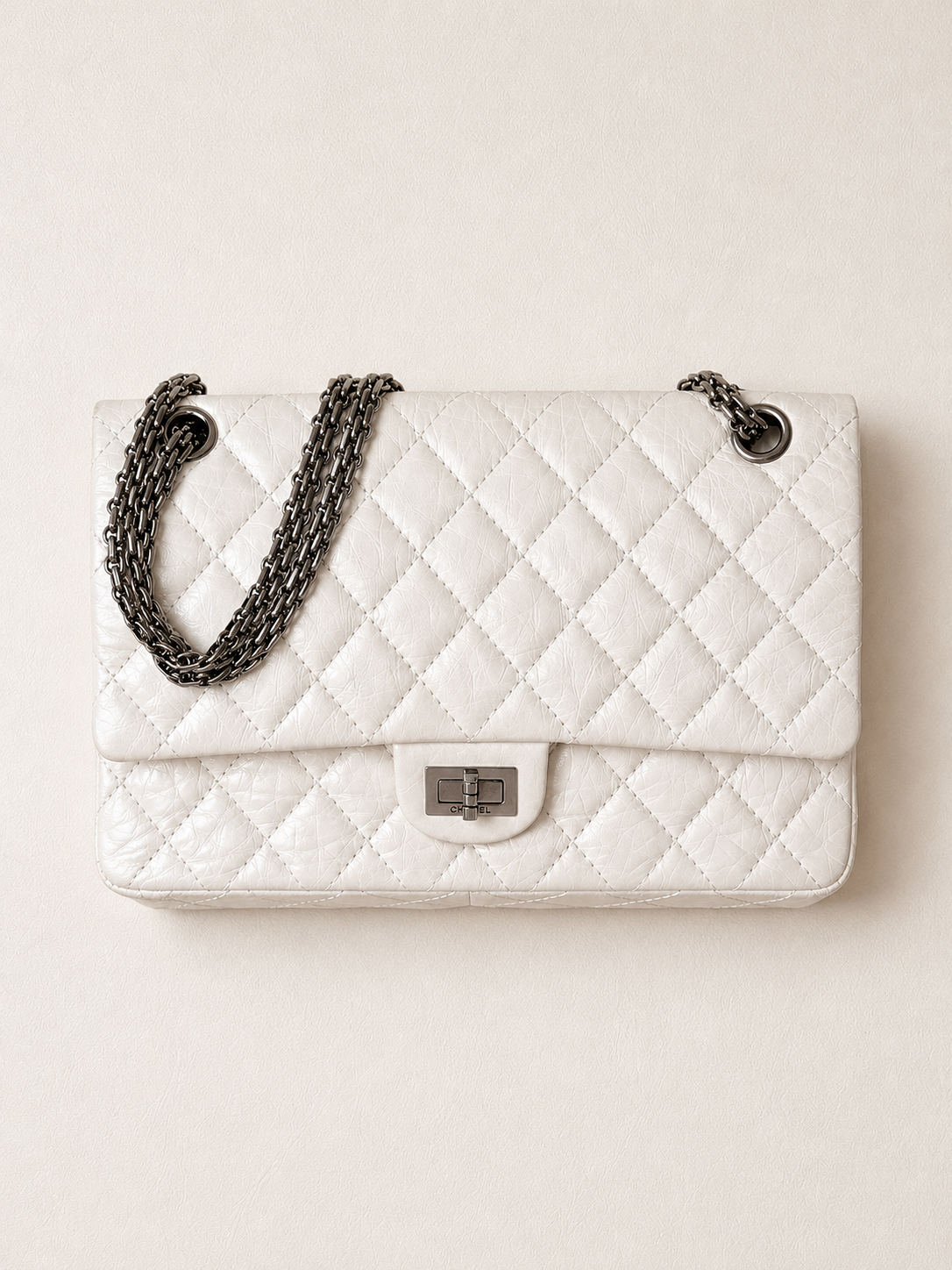 CHANEL Sac 2.55 Cuir blanc